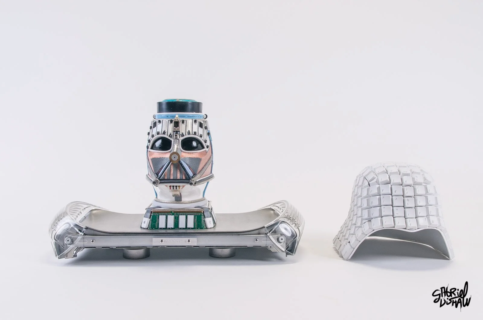 Gabriel-Dishaw-mac-vader-three-darth-vader-star-wars-macintosh-art-ewaste-upcycled-helmet-apple-computer-art-09.jpg