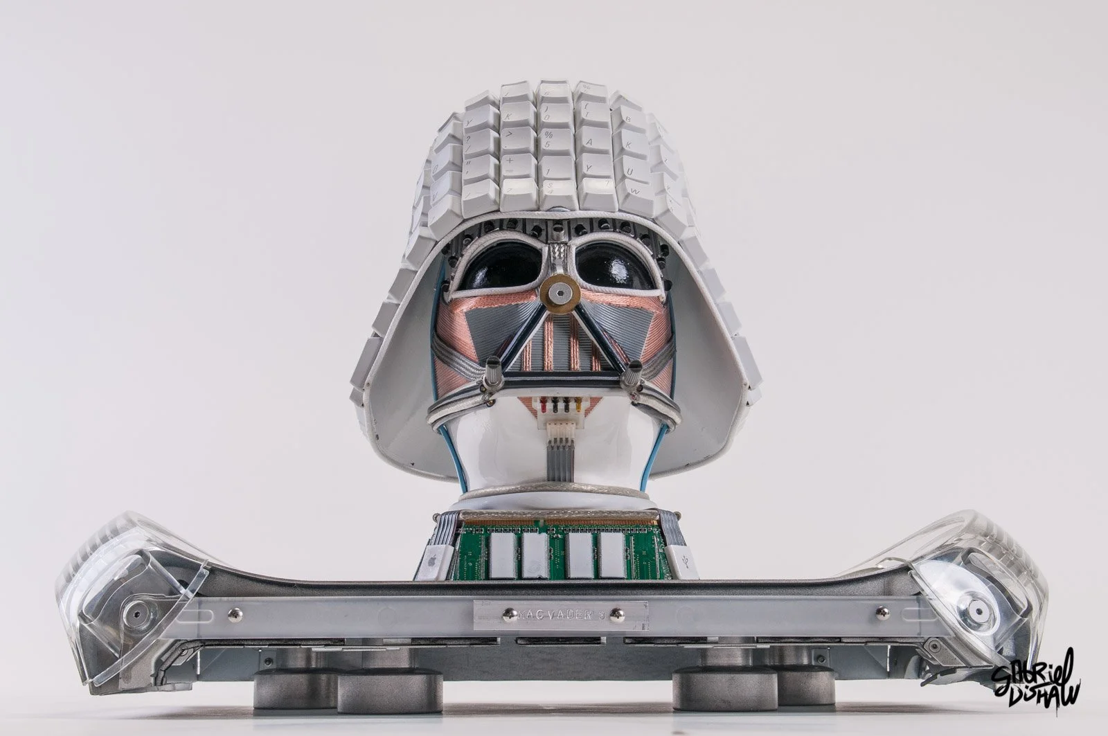 Gabriel-Dishaw-mac-vader-three-darth-vader-star-wars-macintosh-art-ewaste-upcycled-helmet-apple-computer-art-19.jpg