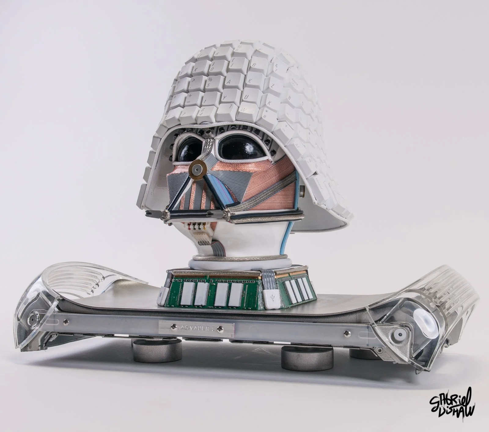 Gabriel-Dishaw-mac-vader-three-darth-vader-star-wars-macintosh-art-ewaste-upcycled-helmet-apple-computer-art-20.jpg