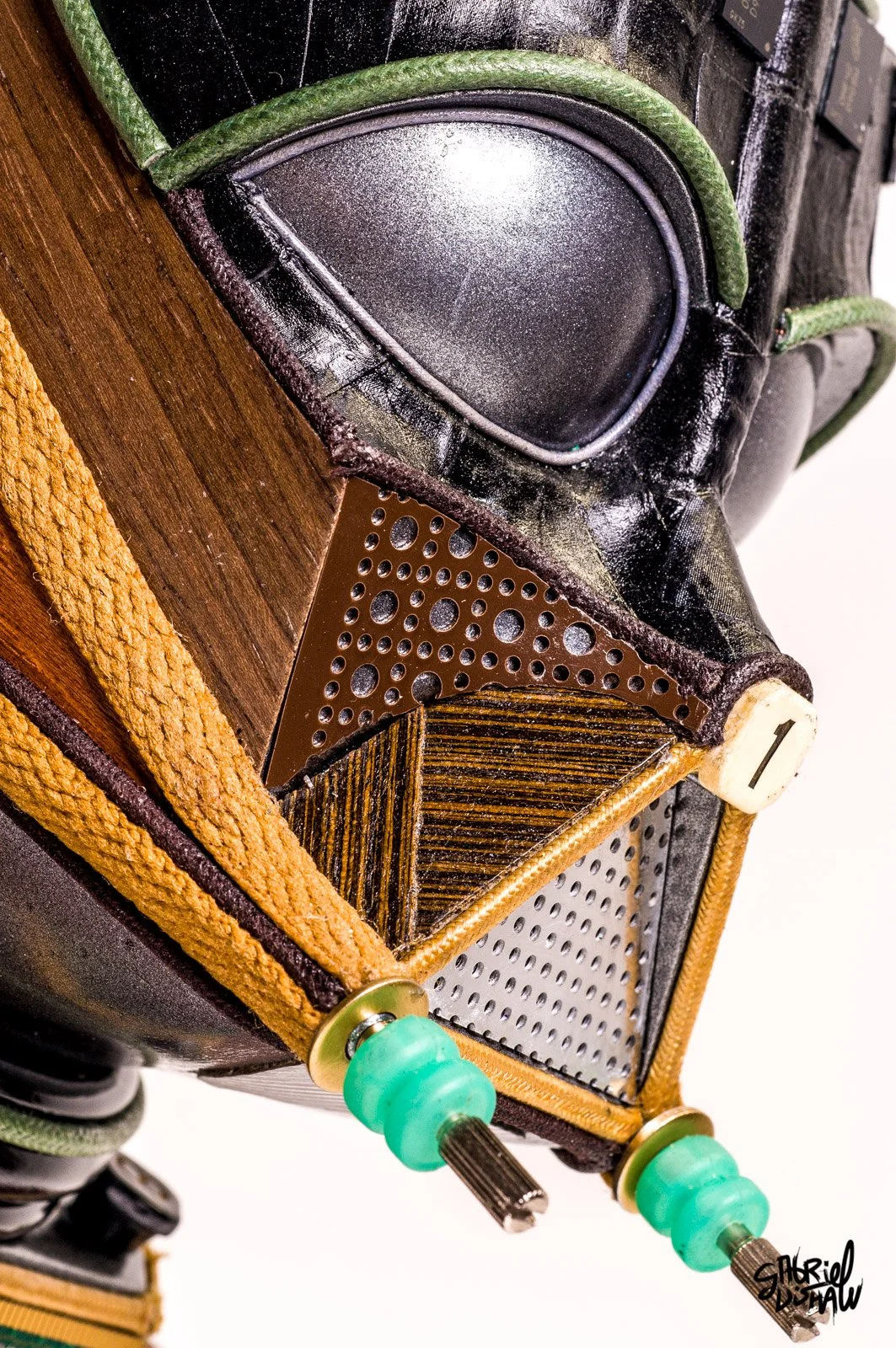 Gabriel-Dishaw-samurai-vader-two-darth-vader-star-wars-art-ewaste-upcycled-helmet-art-03.jpg