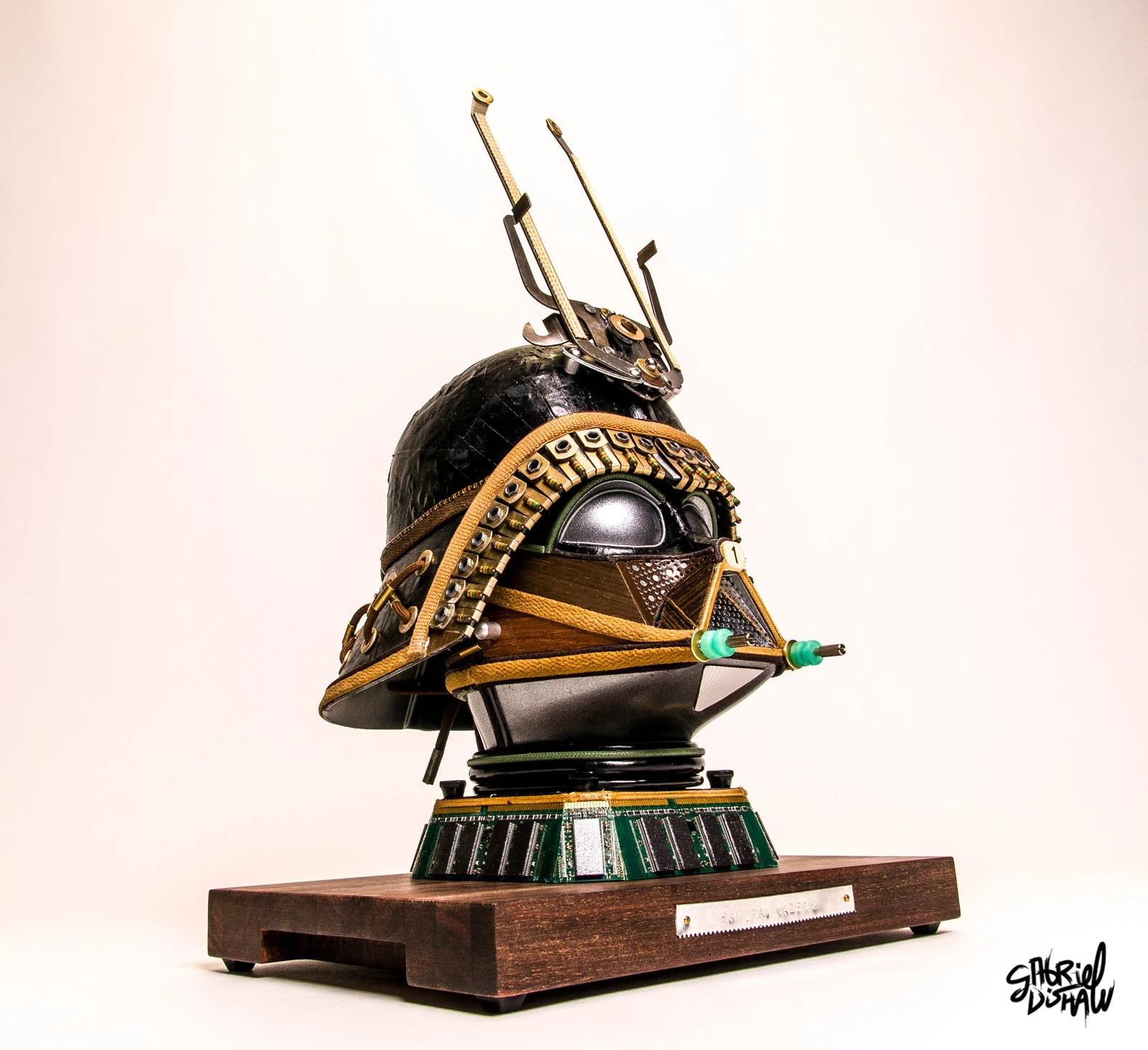 Gabriel-Dishaw-samurai-vader-two-darth-vader-star-wars-art-ewaste-upcycled-helmet-art-05.jpg