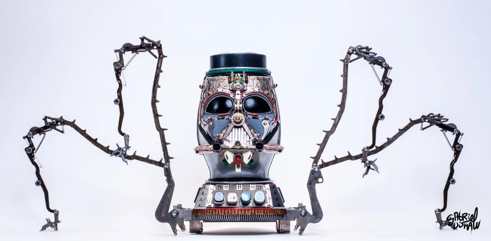 Gabriel-Dishaw-arachnid-vader-darth-vader-star-wars-art-ewaste-upcycled-helmet-art-02.jpg