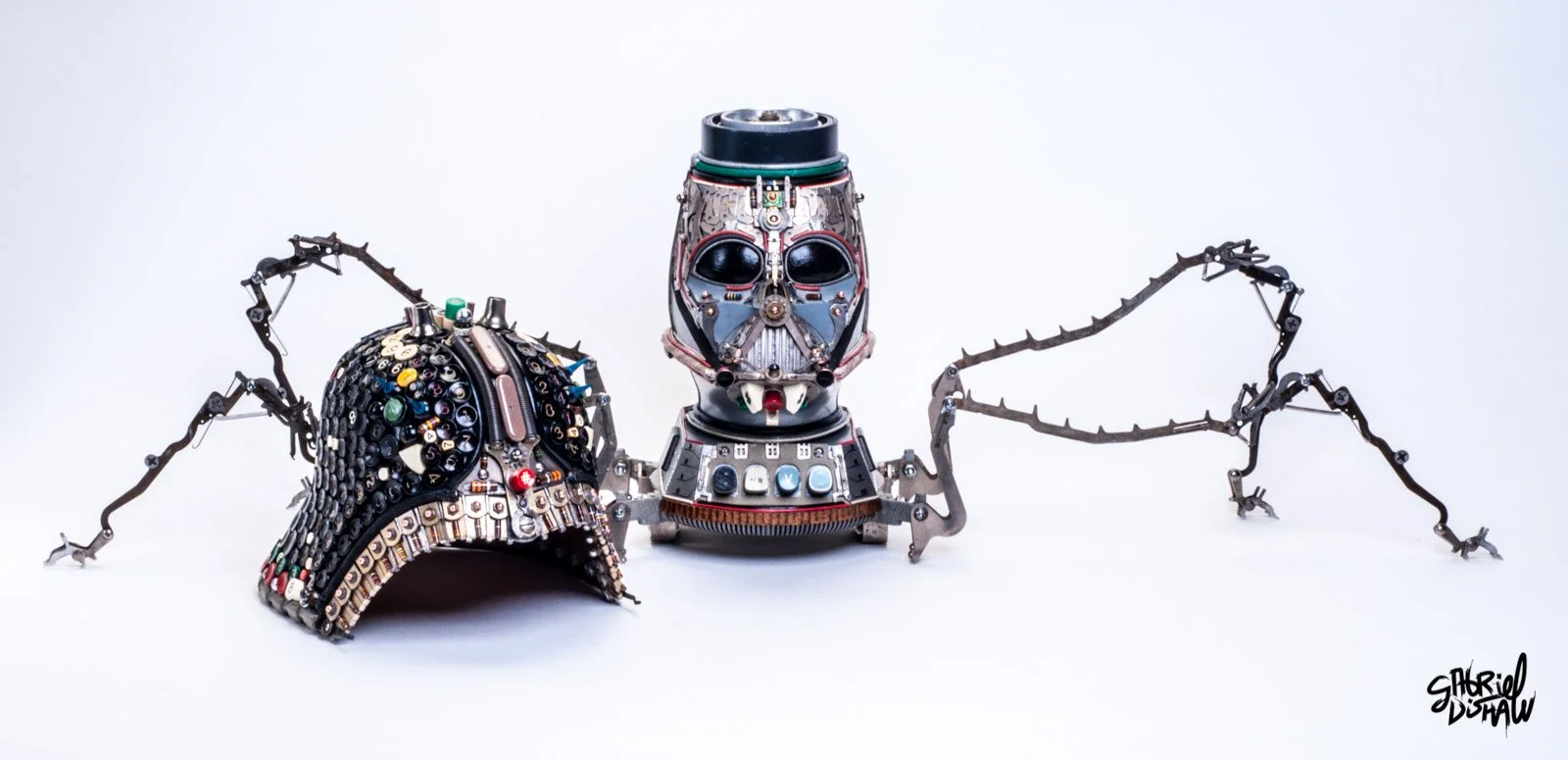 Gabriel-Dishaw-arachnid-vader-darth-vader-star-wars-art-ewaste-upcycled-helmet-art-04.jpg