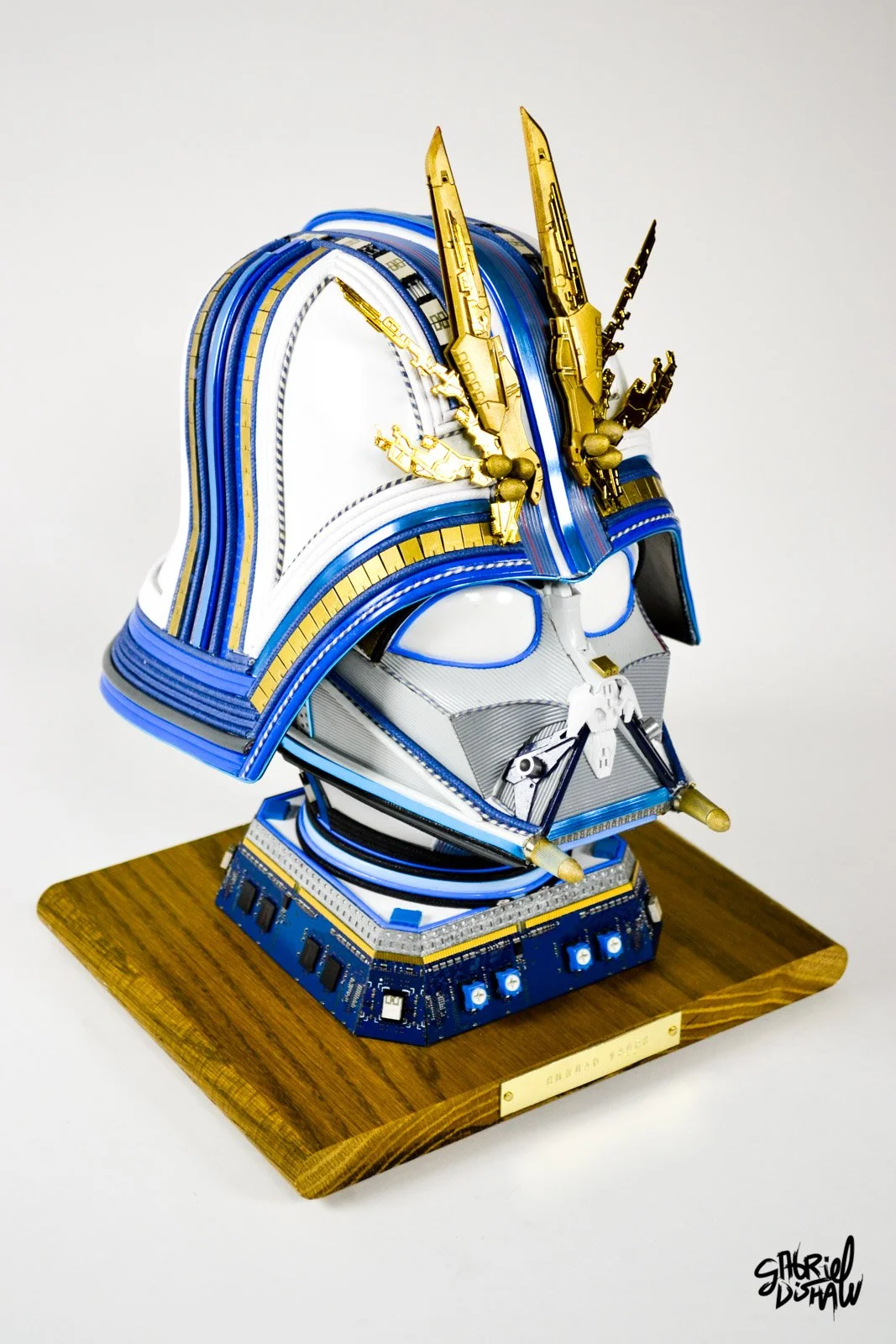 Gabriel-Dishaw-gundam-vader-darth-vader-star-wars-art-ewaste-upcycled-helmet-art-08.jpg