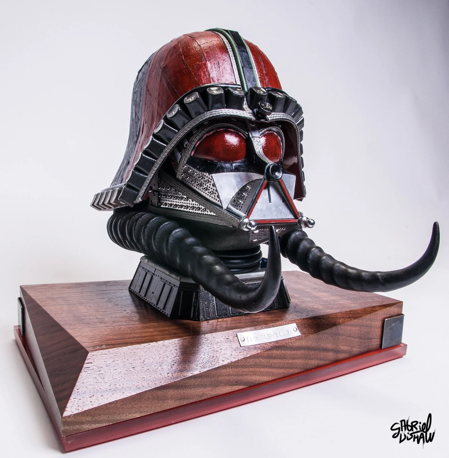 Gabriel-Dishaw-taun-taun-vader-horns-darth-vader-star-wars-art-ewaste-upcycled-helmet-art-14.jpg