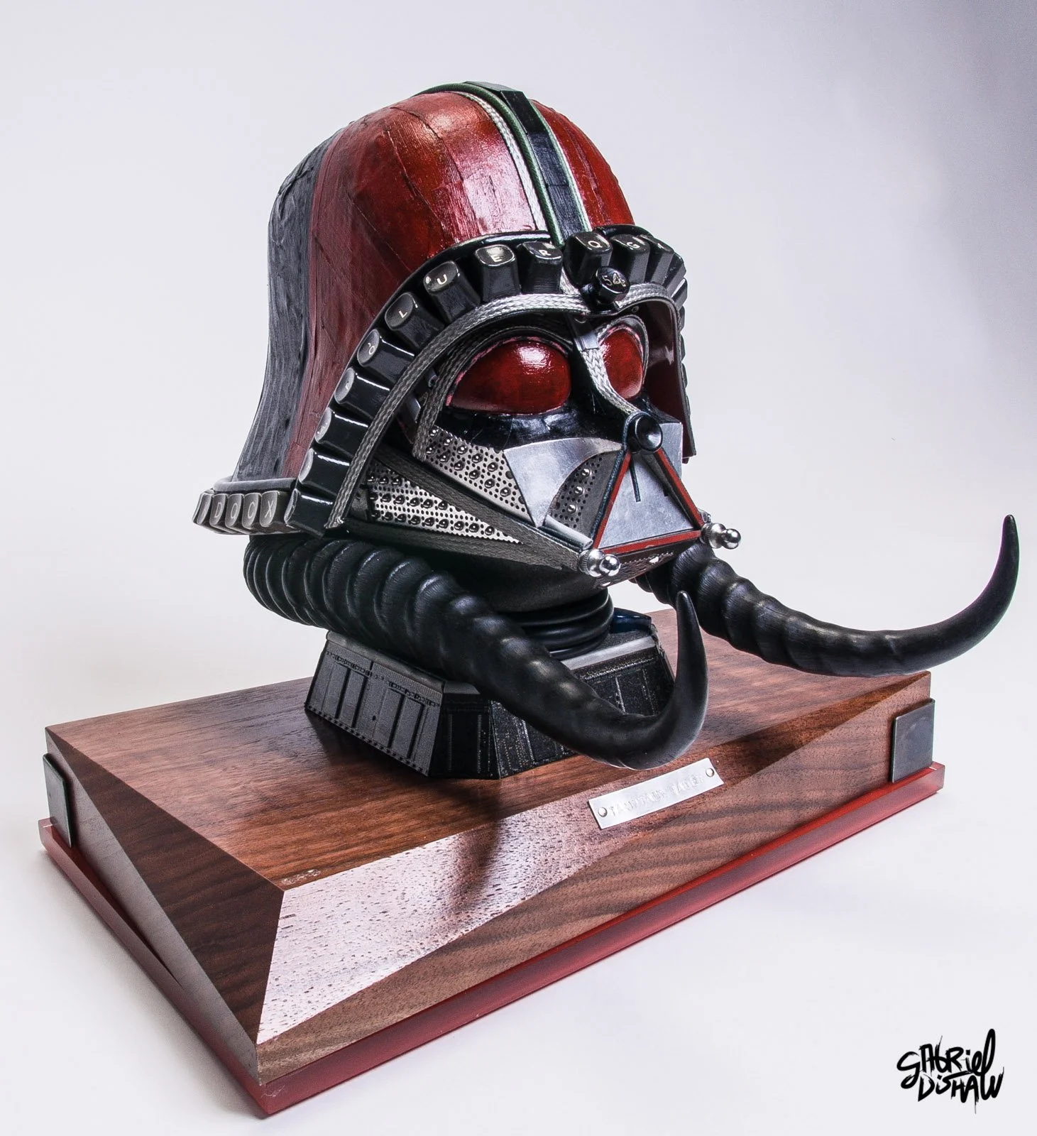 Gabriel-Dishaw-taun-taun-vader-horns-darth-vader-star-wars-art-ewaste-upcycled-helmet-art-16.jpg