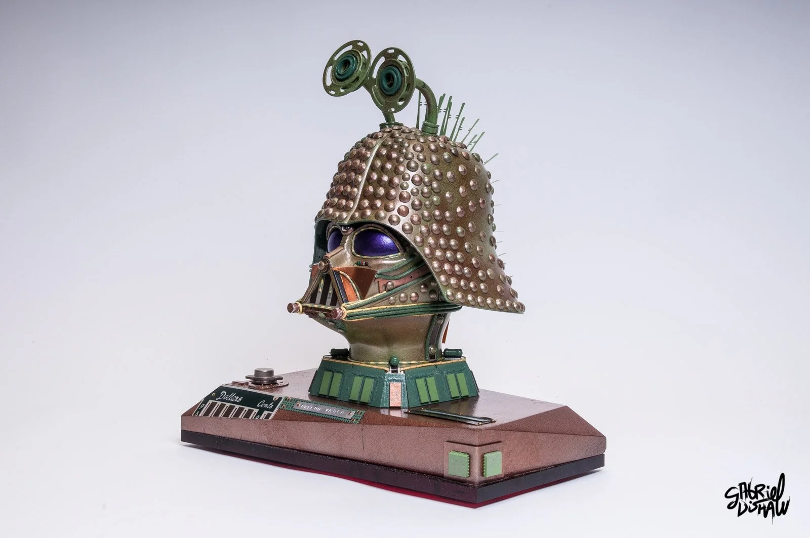 Gabriel-Dishaw-greedo-vader-mashup-darth-vader-star-wars-art-ewaste-upcycled-helmet-art-10.jpg