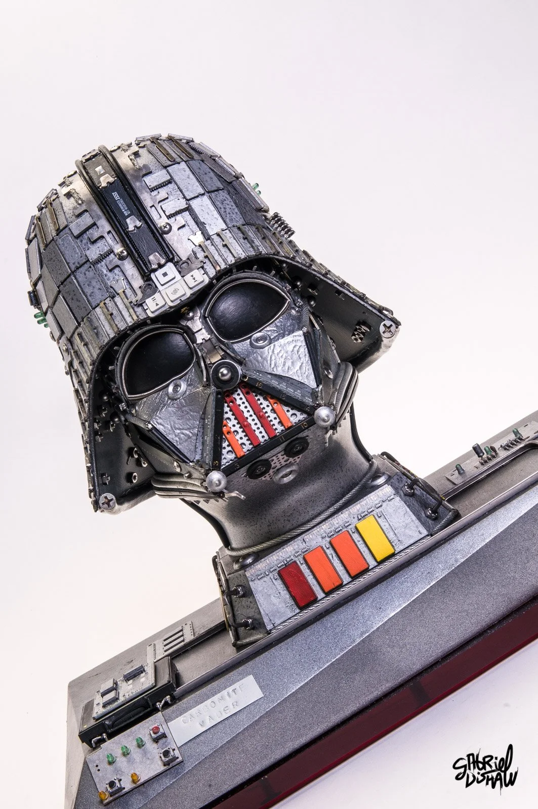 Gabriel-Dishaw-carbonite-vader-mashup-darth-vader-star-wars-art-ewaste-upcycled-helmet-art-04.jpg