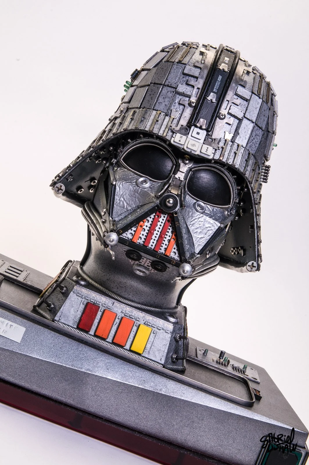 Gabriel-Dishaw-carbonite-vader-mashup-darth-vader-star-wars-art-ewaste-upcycled-helmet-art-05.jpg