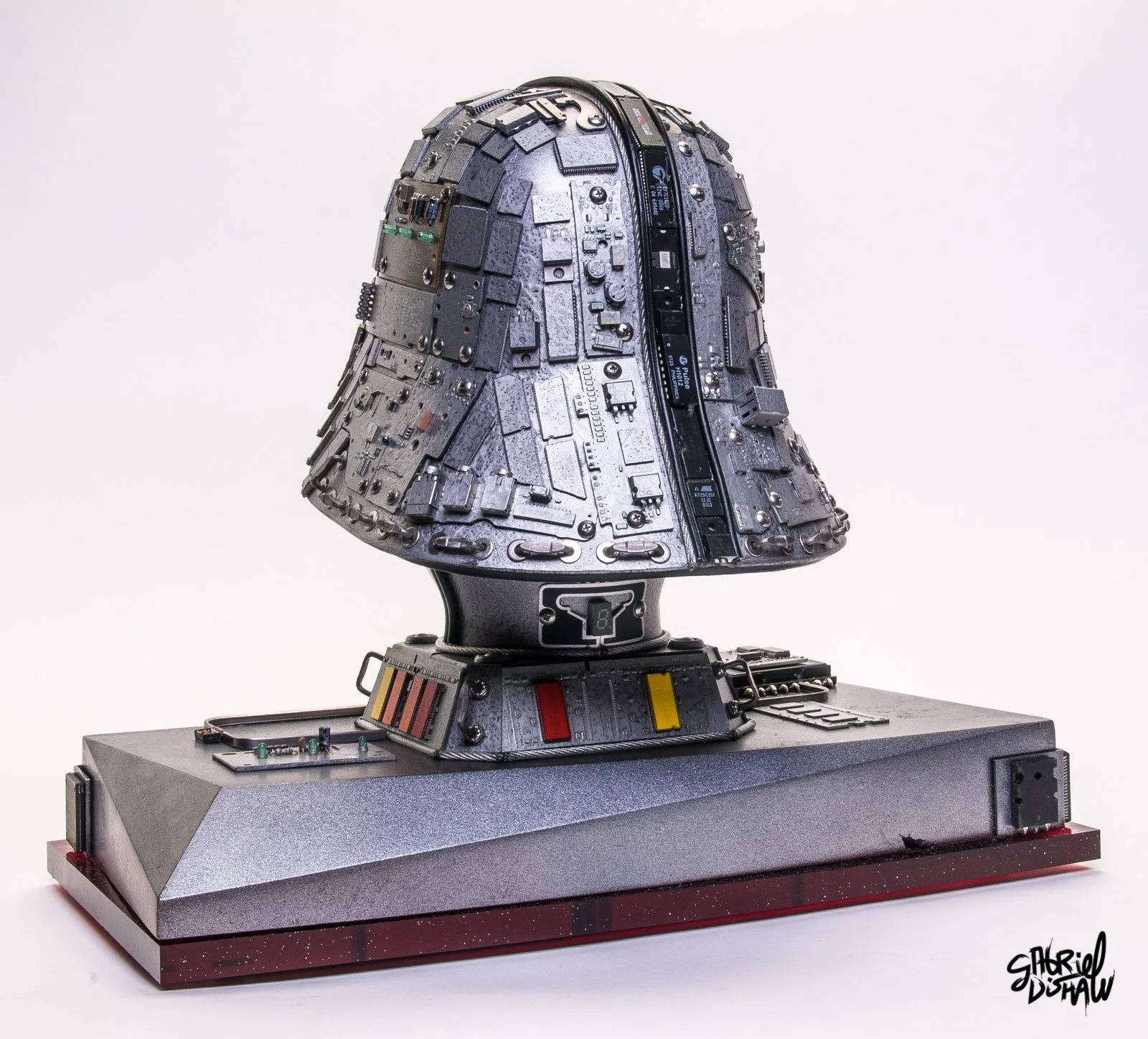 Gabriel-Dishaw-carbonite-vader-mashup-darth-vader-star-wars-art-ewaste-upcycled-helmet-art-06.jpg