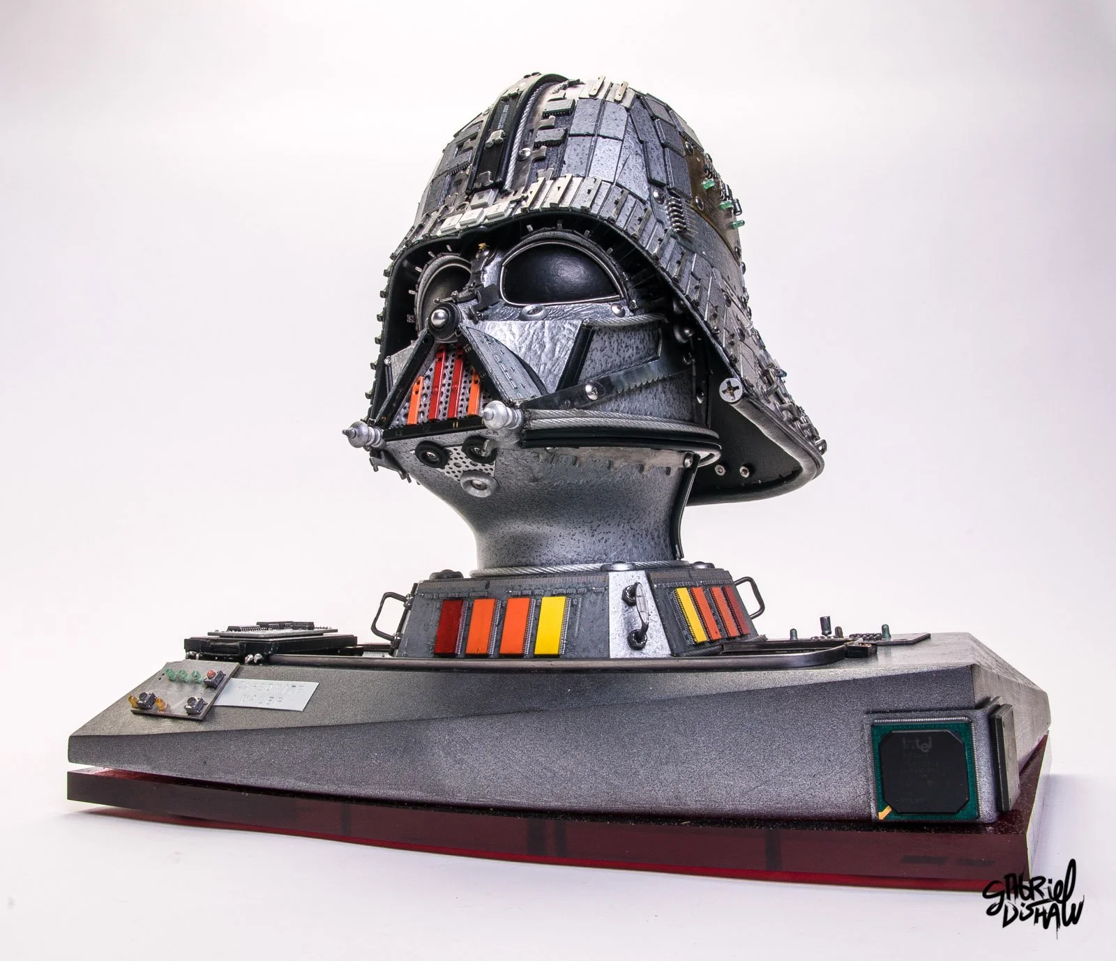 Gabriel-Dishaw-carbonite-vader-mashup-darth-vader-star-wars-art-ewaste-upcycled-helmet-art-08.jpg