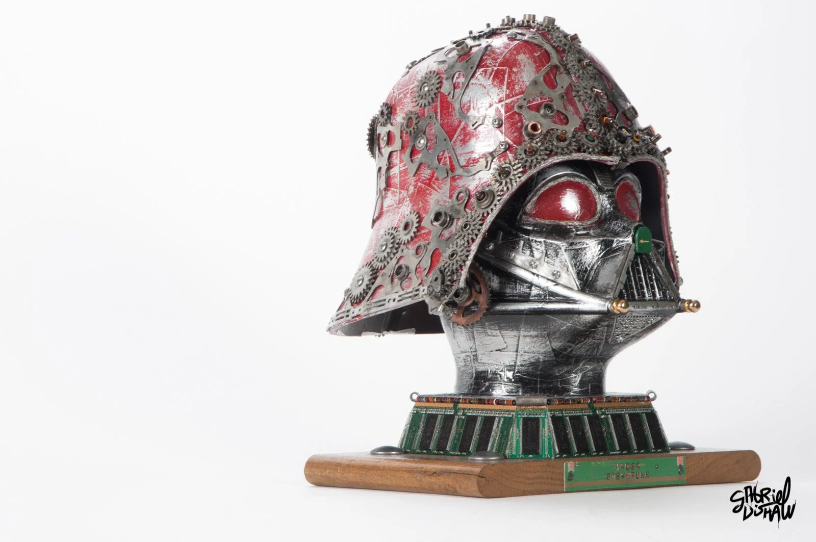Gabriel-Dishaw-steampunk-vader-mashup-darth-vader-star-wars-art-ewaste-upcycled-helmet-art-06.jpg