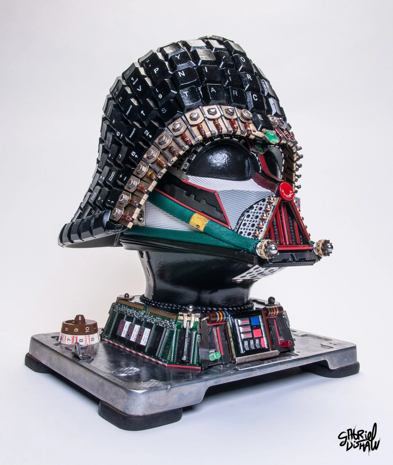 Gabriel-Dishaw-light-vs-dark-vader-mashup-darth-vader-star-wars-art-ewaste-upcycled-helmet-art-10.jpg