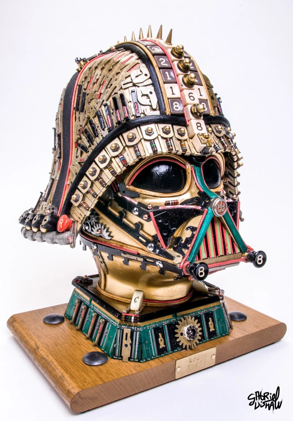 Gabriel-Dishaw-lucky-vader-mashup-darth-vader-star-wars-art-ewaste-upcycled-helmet-art-06.jpg