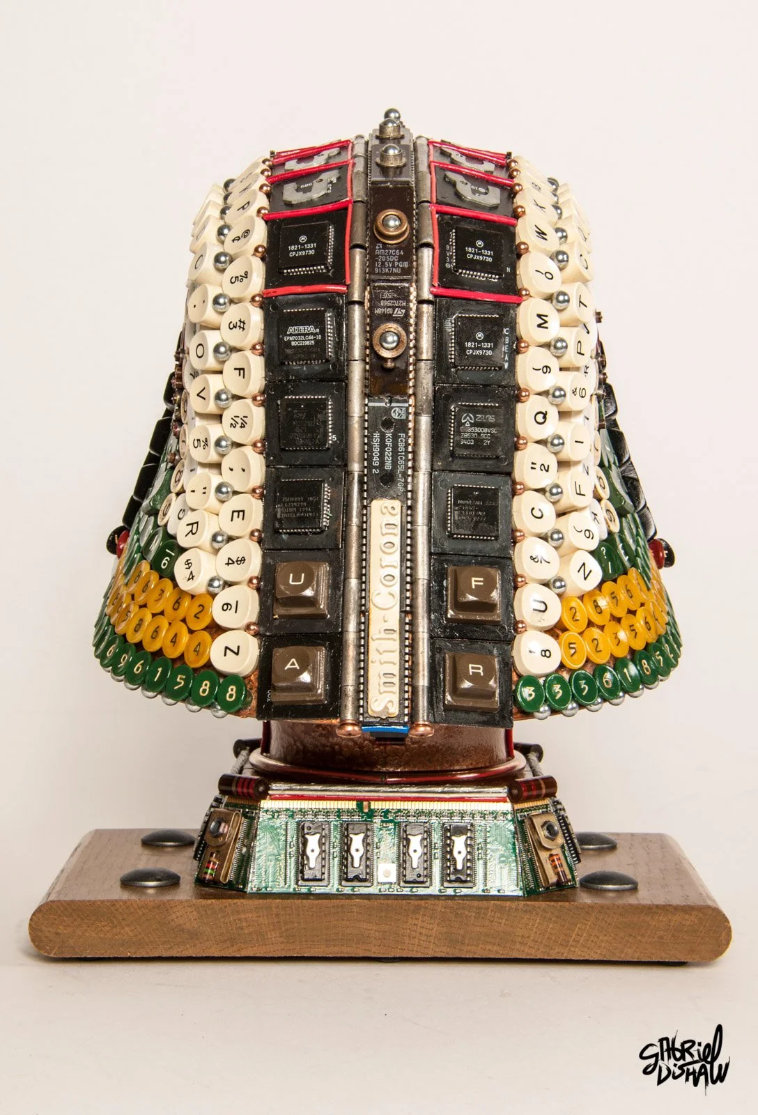 Gabriel-Dishaw-darth-vader-upcycled-four-mashup-darth-vader-star-wars-art-ewaste-upcycled-helmet-art-08.jpg
