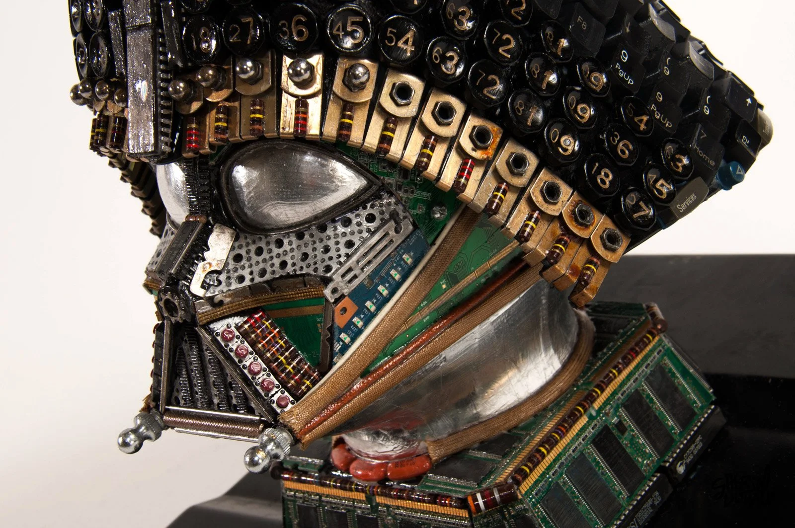 Gabriel-Dishaw-darth-vader-upcycled-mashup-darth-vader-star-wars-art-ewaste-upcycled-helmet-art-05.jpg