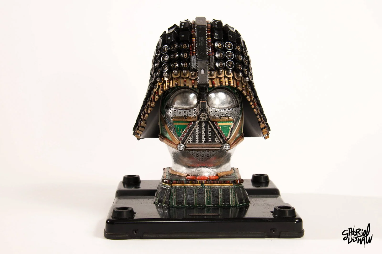 Gabriel-Dishaw-darth-vader-upcycled-mashup-darth-vader-star-wars-art-ewaste-upcycled-helmet-art-13.jpg