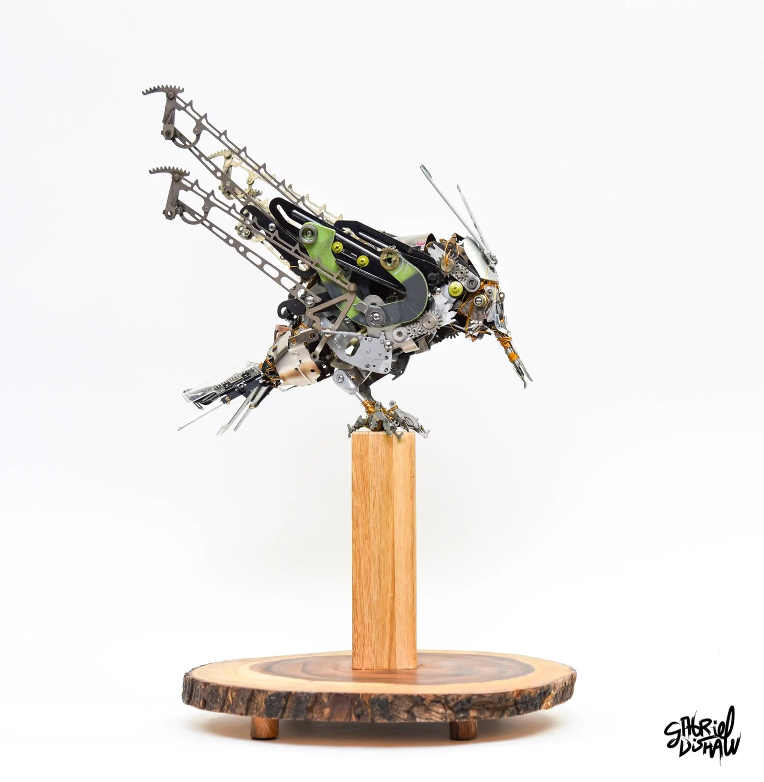Gabriel-Dishaw-jaywood-crow-machina-art-ewaste-bird upcycled-sculpture--35.jpg