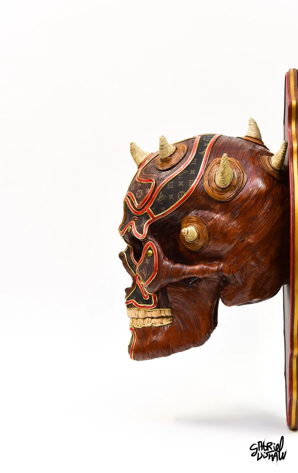 Gabriel-dishaw-house-of-maul-skull-upcycled-art-luxury-2.jpg