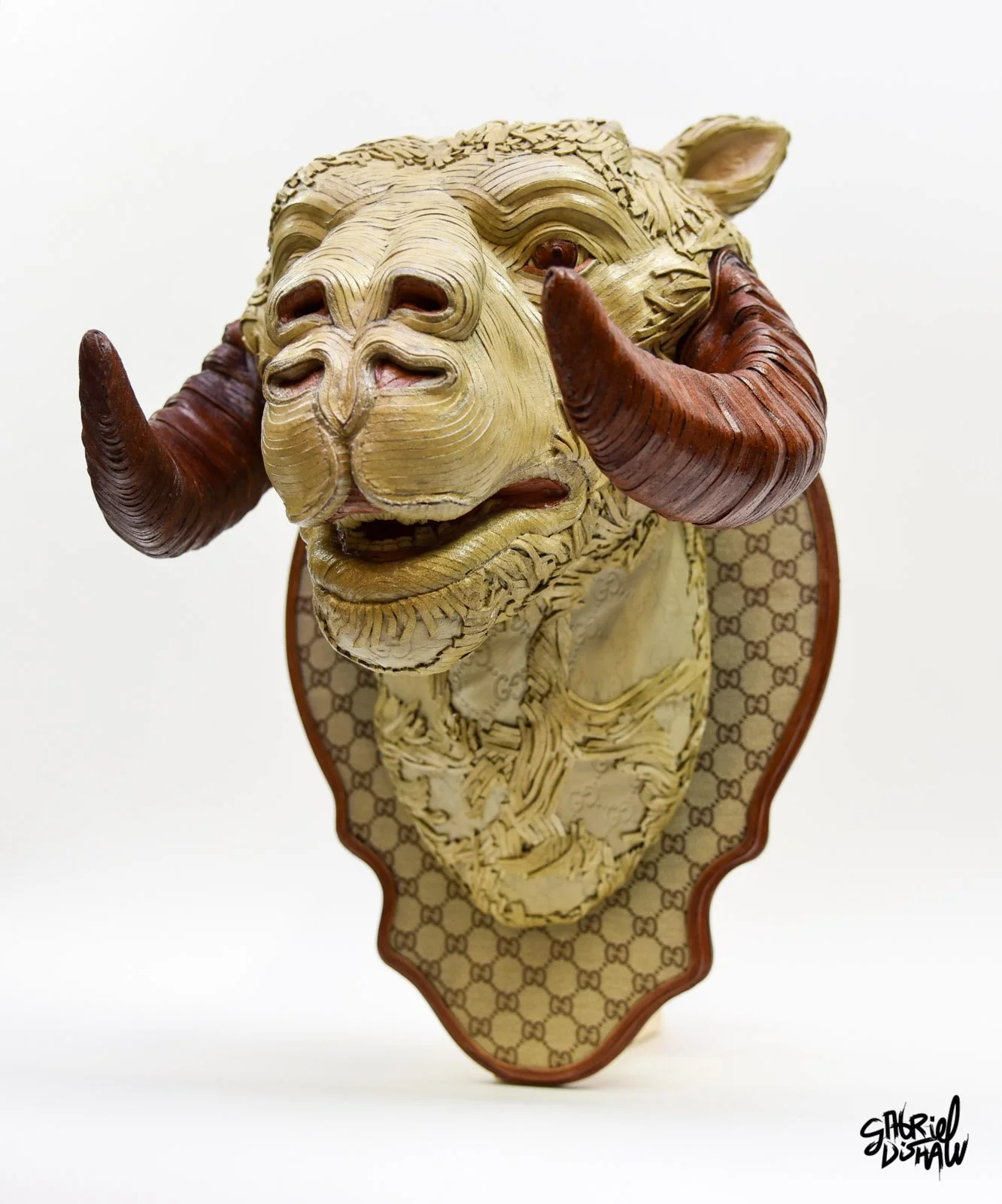 Gabriel-dishaw-tauntucci-tauntaun-star-wars-art-luxury-sculpture-hoth-upcycled-16.jpg