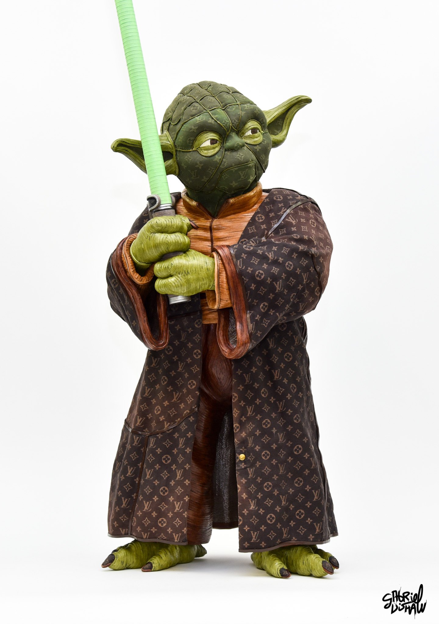 Master Yoda Luxe "Lightsaber"