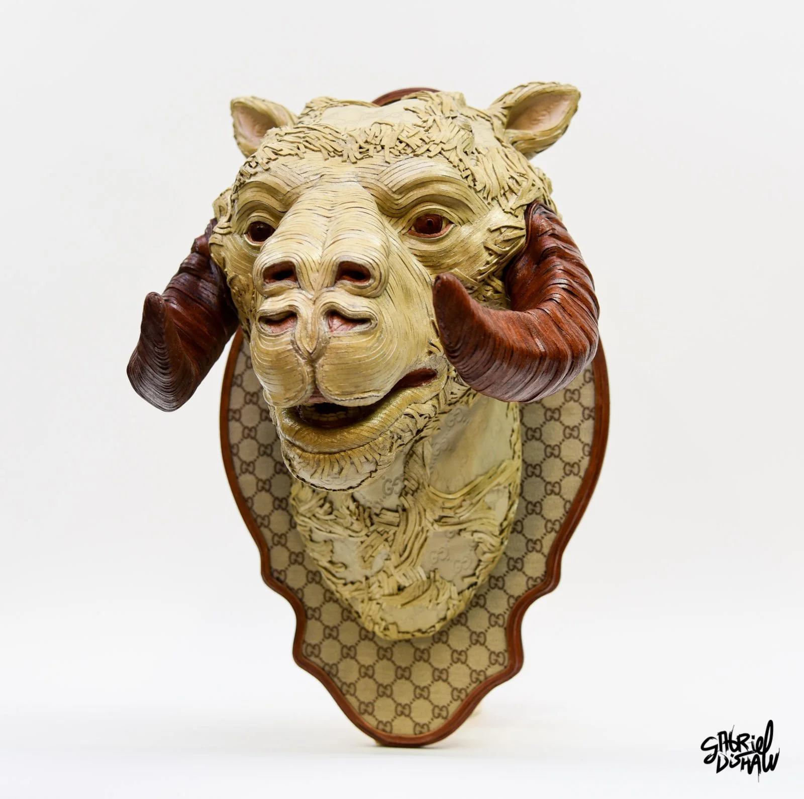 Gabriel-dishaw-tauntucci-tauntaun-star-wars-art-luxury-sculpture-hoth-upcycled-26.jpg