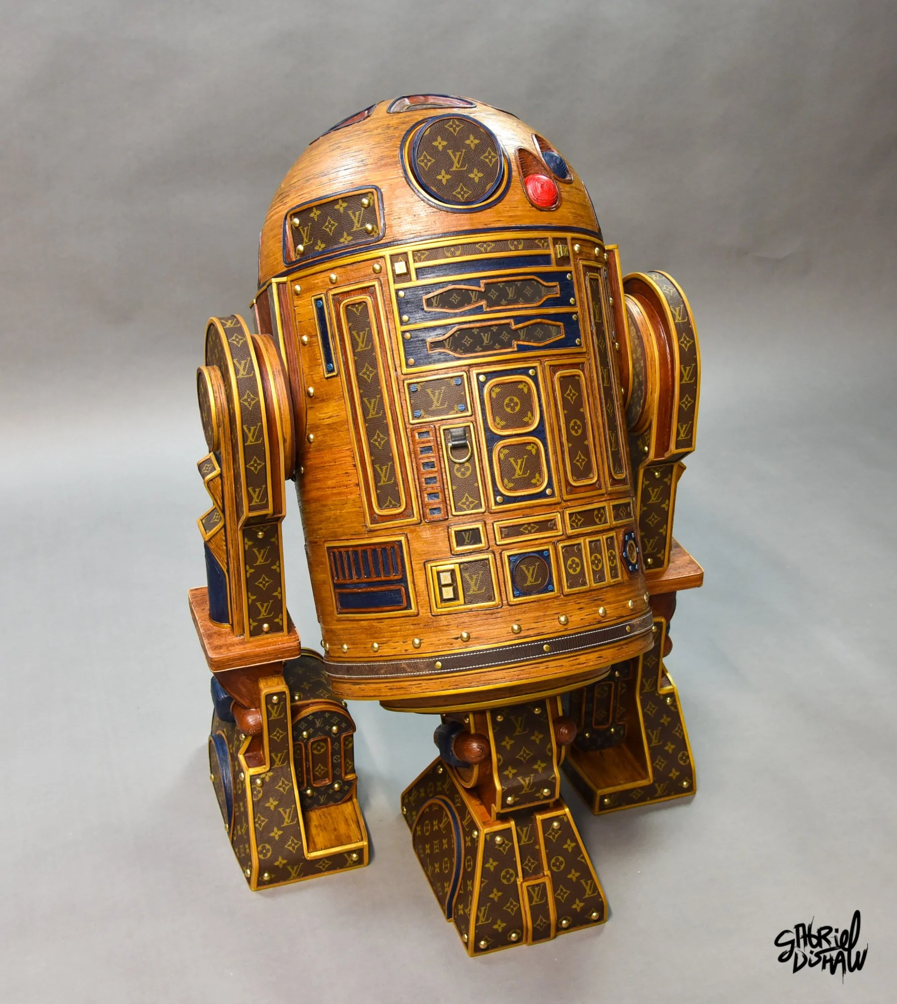 Gabriel-dishaw-r2-deluxe-r2d2-star-wars-luxury-art-droid-upcycled-64.jpg