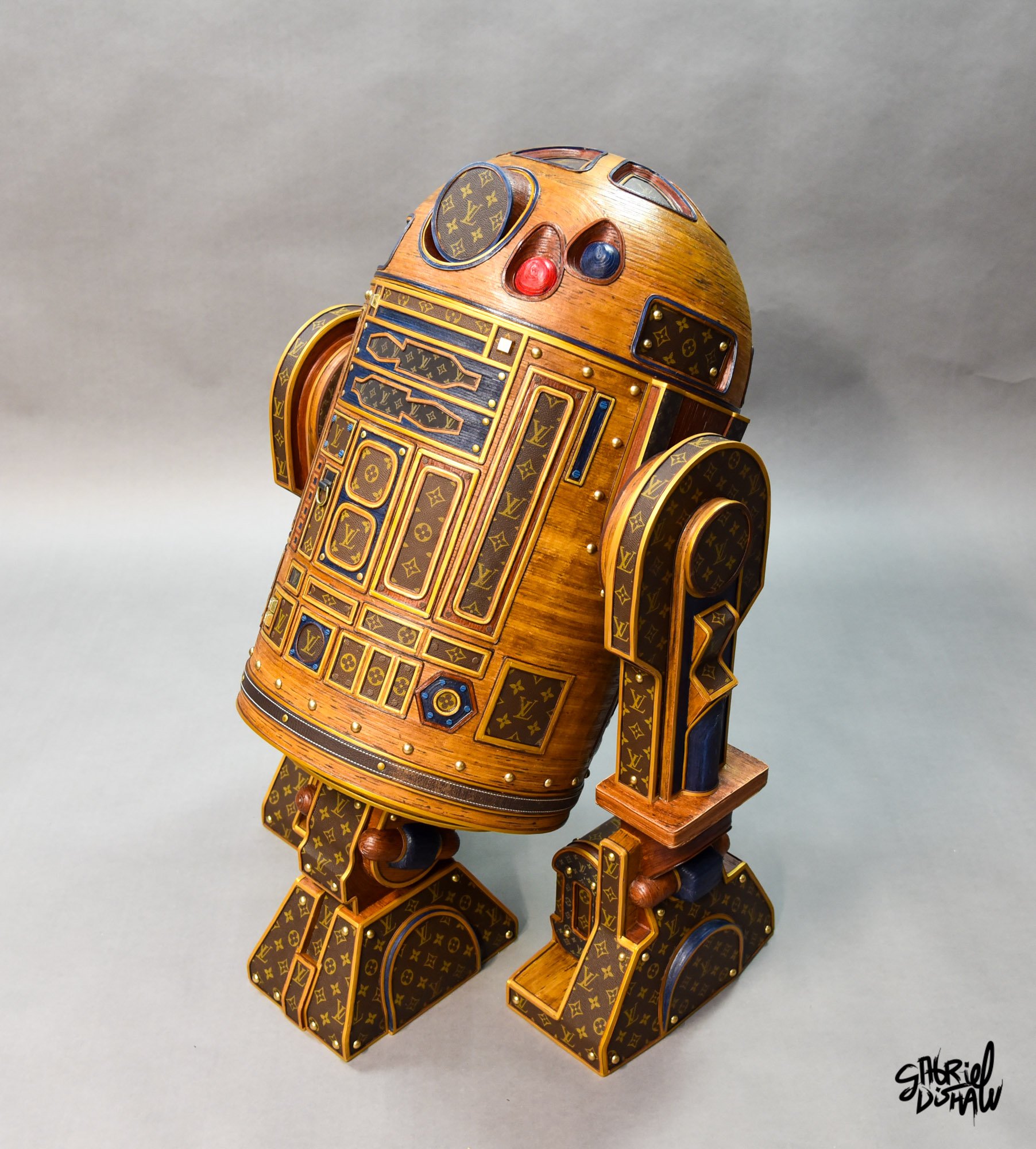 Gabriel-dishaw-r2-deluxe-r2d2-star-wars-luxury-art-droid-upcycled-25.jpg