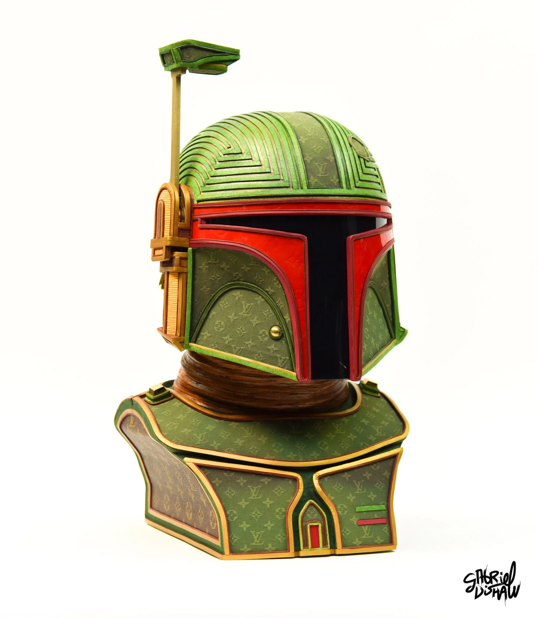 Gabriel-dishaw-luxe-fett-boba-fett-luxury-star-wars-upcycled-cosplay-helmet-40.jpg