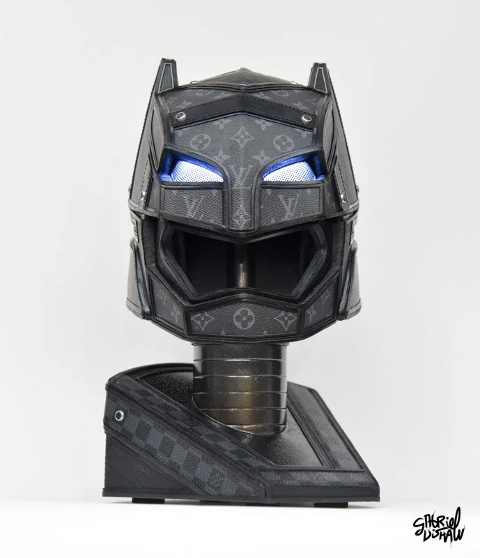 Gabriel-Dishaw-gotham-couture-batman-dark-knight-art-upcycled-sculpture--74.jpg