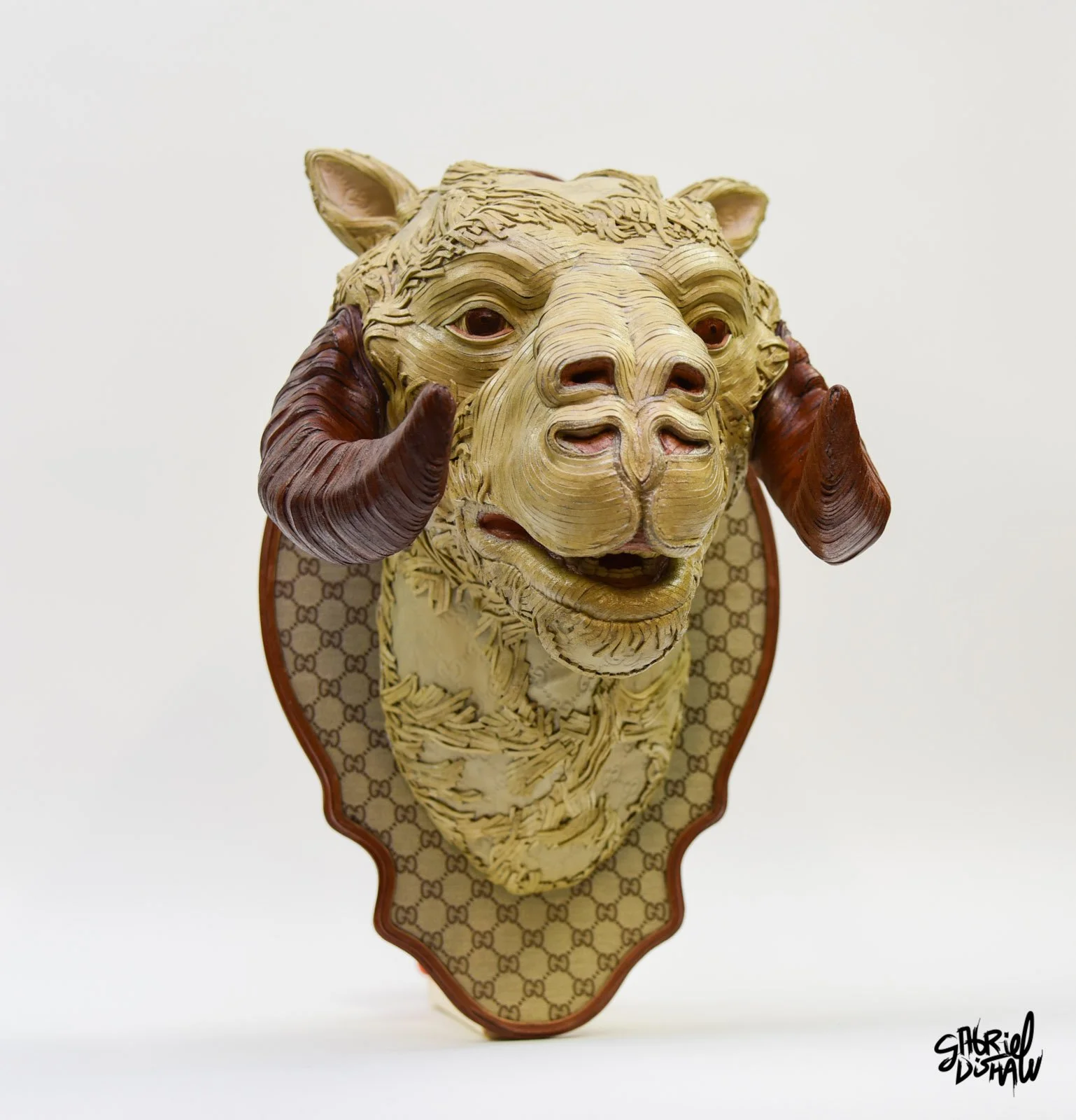 Gabriel-dishaw-tauntucci-tauntaun-star-wars-art-luxury-sculpture-hoth-upcycled-24.jpg