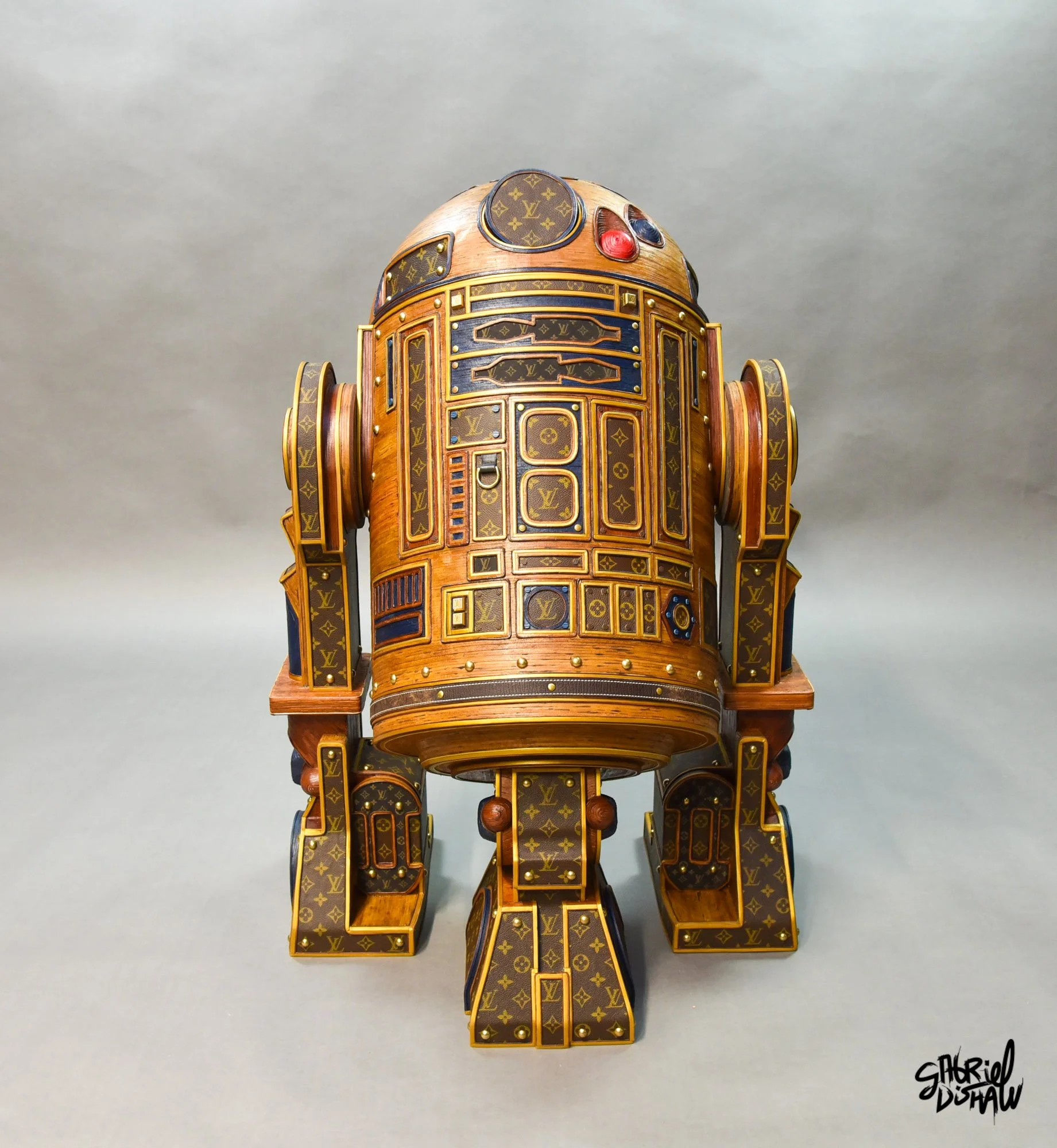 Gabriel-dishaw-r2-deluxe-r2d2-star-wars-luxury-art-droid-upcycled-59.jpg