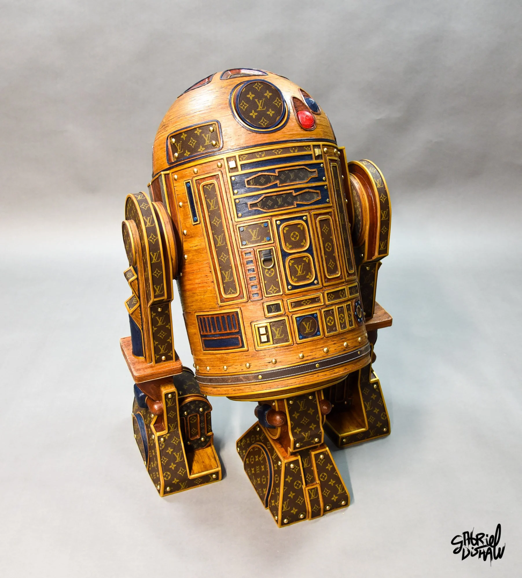 Gabriel-dishaw-r2-deluxe-r2d2-star-wars-luxury-art-droid-upcycled-52.jpg