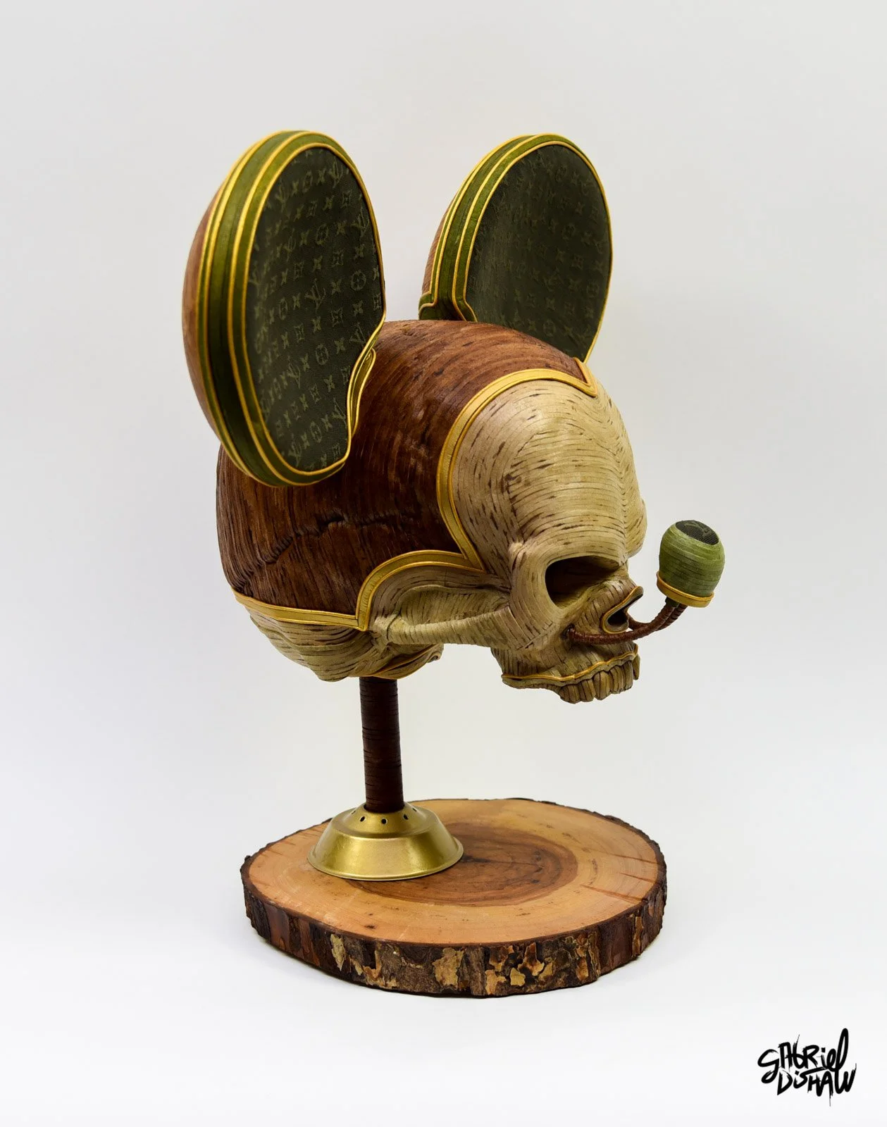 Gabriel-Dishaw-the-minted-mouse-skull-mickey-mouse-art-mashup-luxury-ewaste-upcycled-sculpture--29.jpg