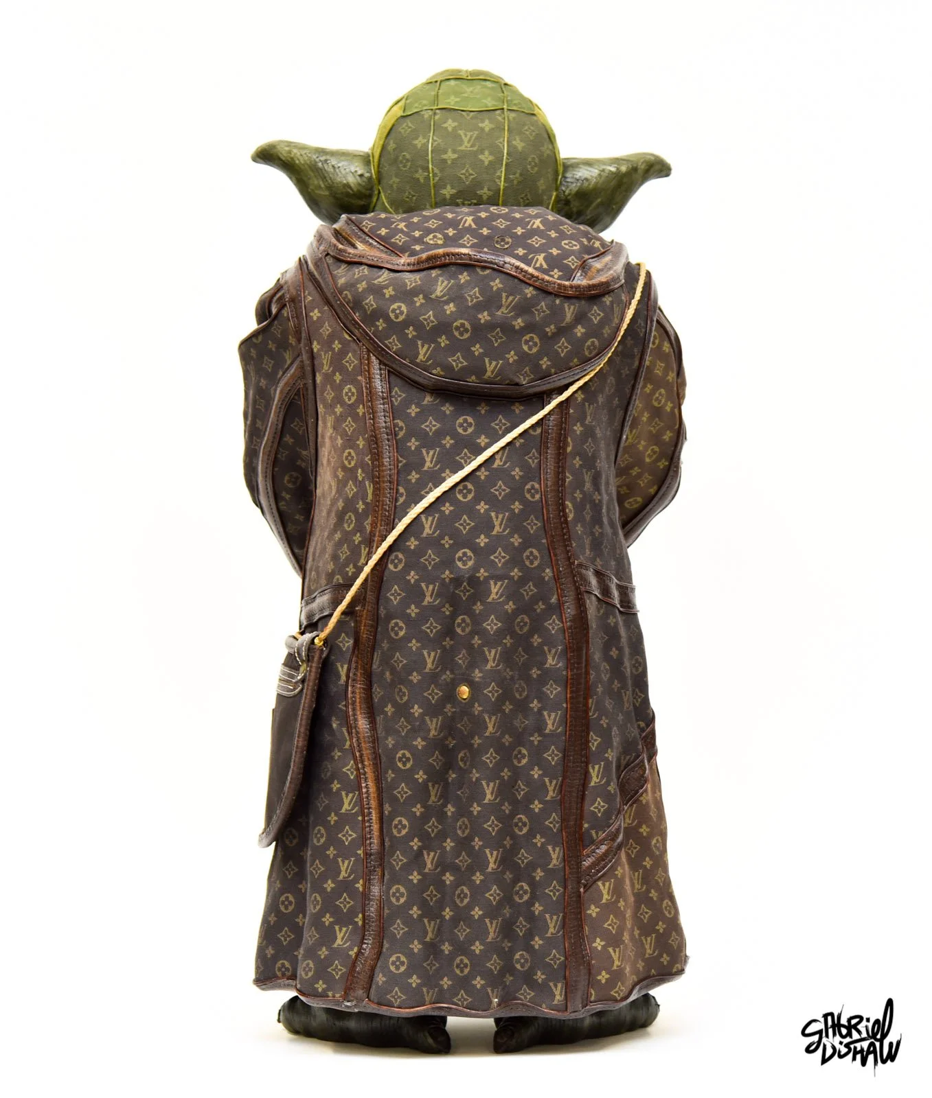 Gabriel-Dishaw-master-yoda-3-luxe-upcycled-starwars-jedi-luxury-17.jpg