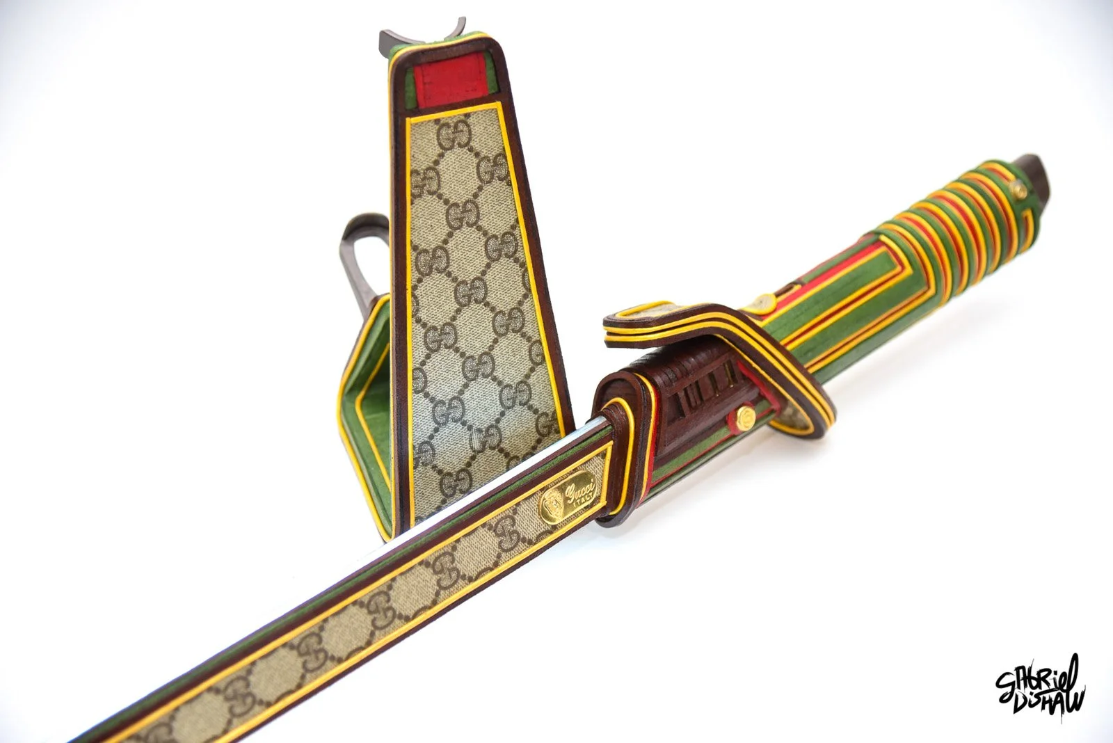 Dark Saber Gucci