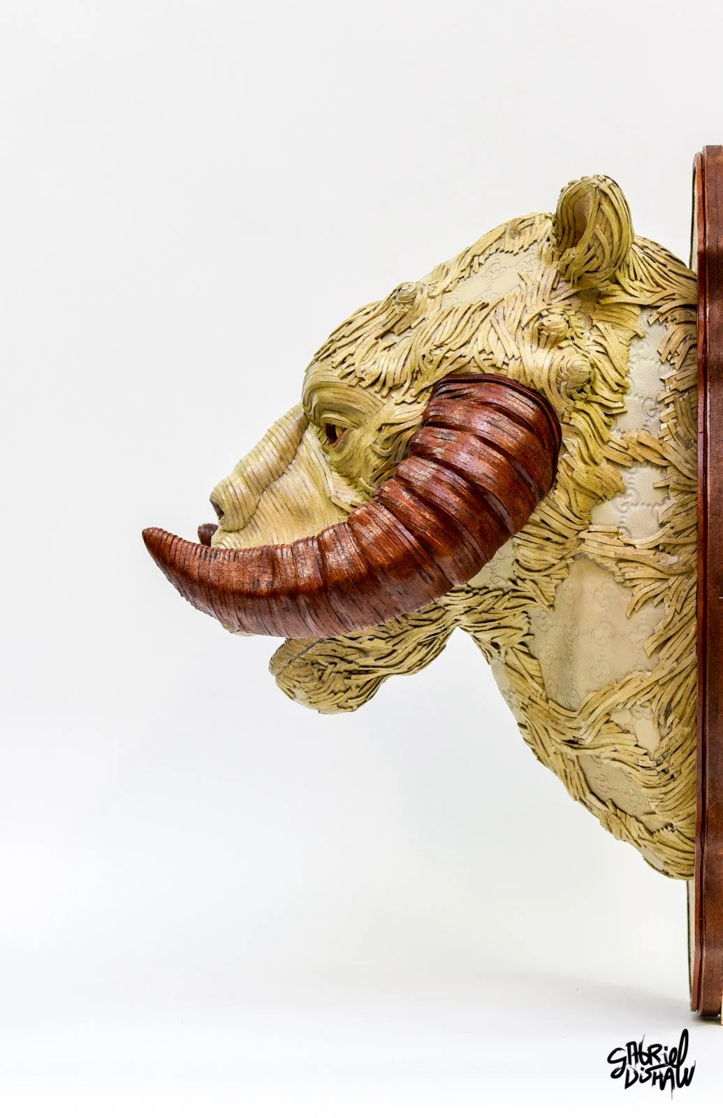 Gabriel-dishaw-tauntucci-tauntaun-star-wars-art-luxury-sculpture-hoth-upcycled-7.jpg