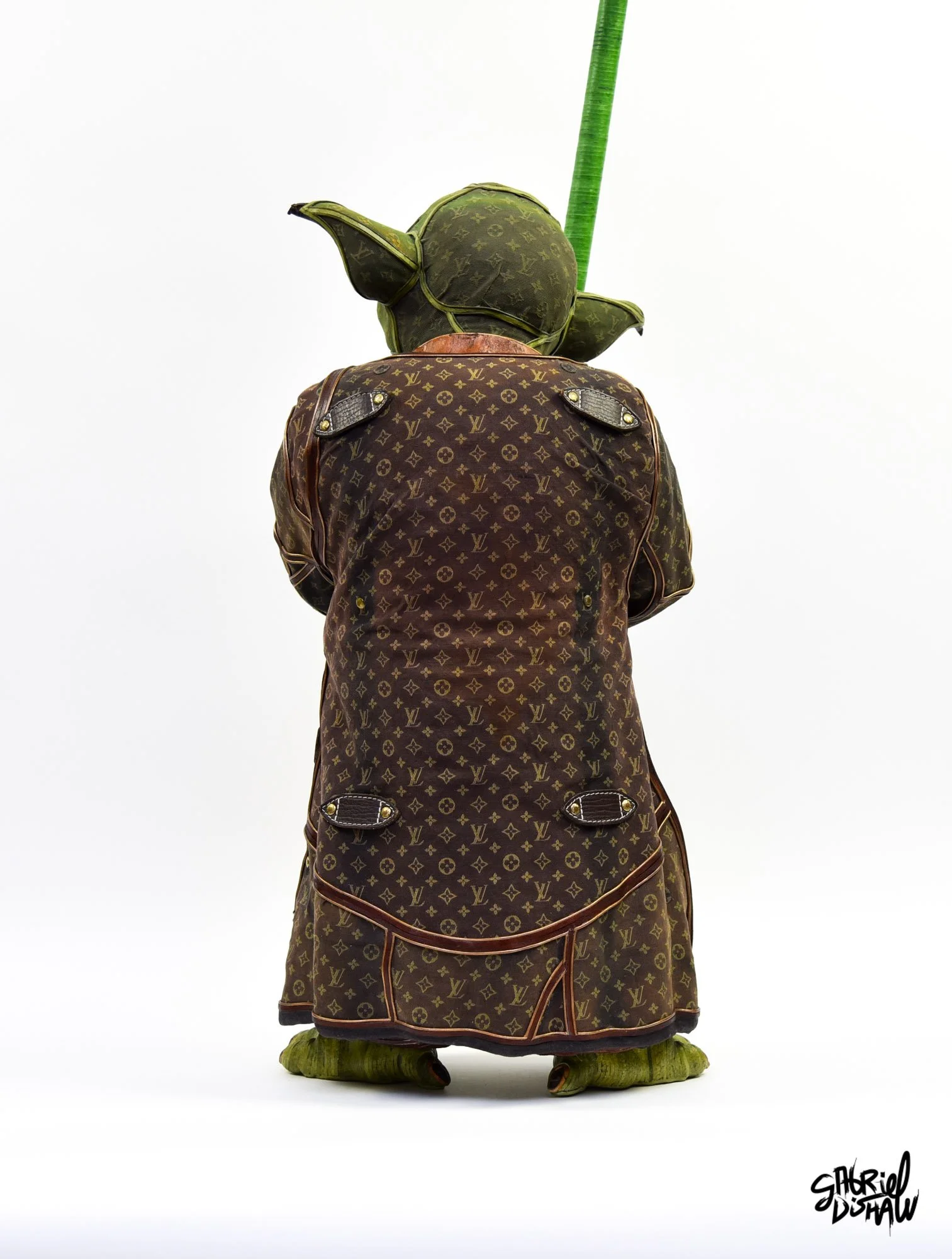 Gabriel-dishaw-grandmaster-yoda-luxe-luxury-art-star-wars-upcycled-jedi-11.jpg
