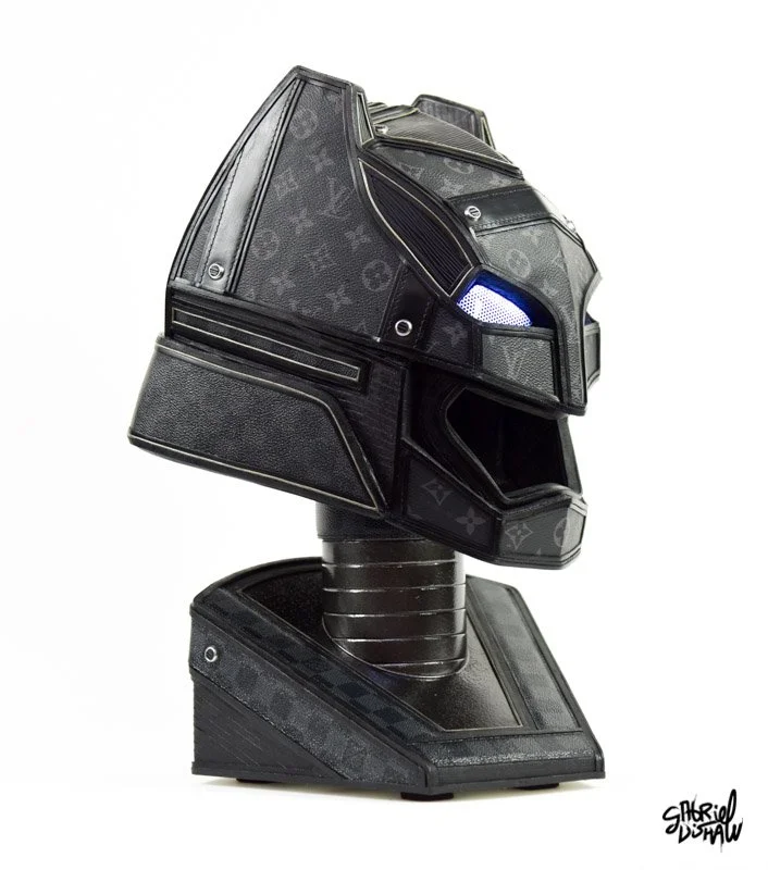 Gabriel-Dishaw-gotham-couture-batman-dark-knight-art-upcycled-sculpture--68.jpg