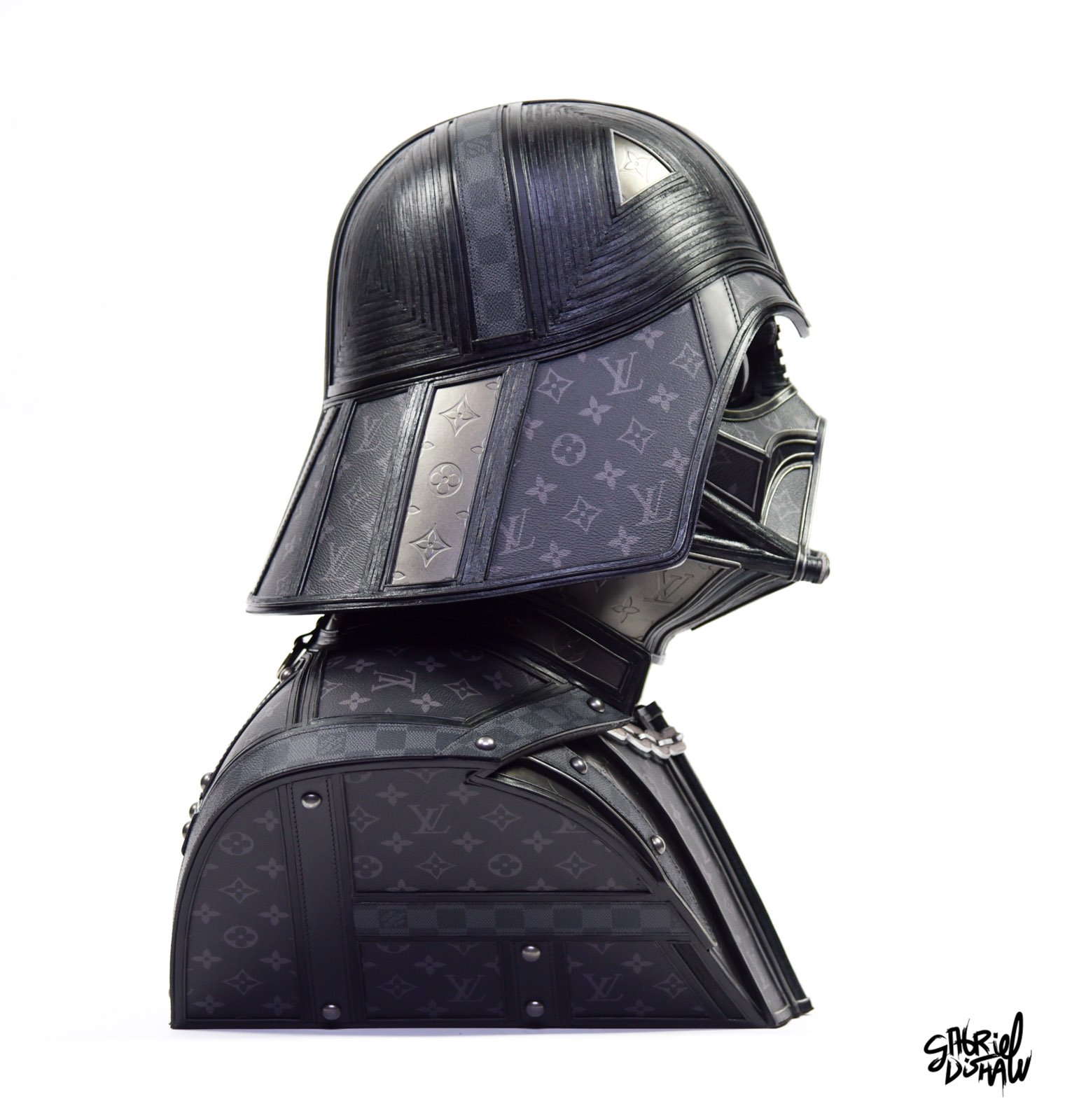 Gabriel-Dishaw-dark-side-couture-shadow-of-the-empire-darth-vader-star-wars-sculpture--28.jpg