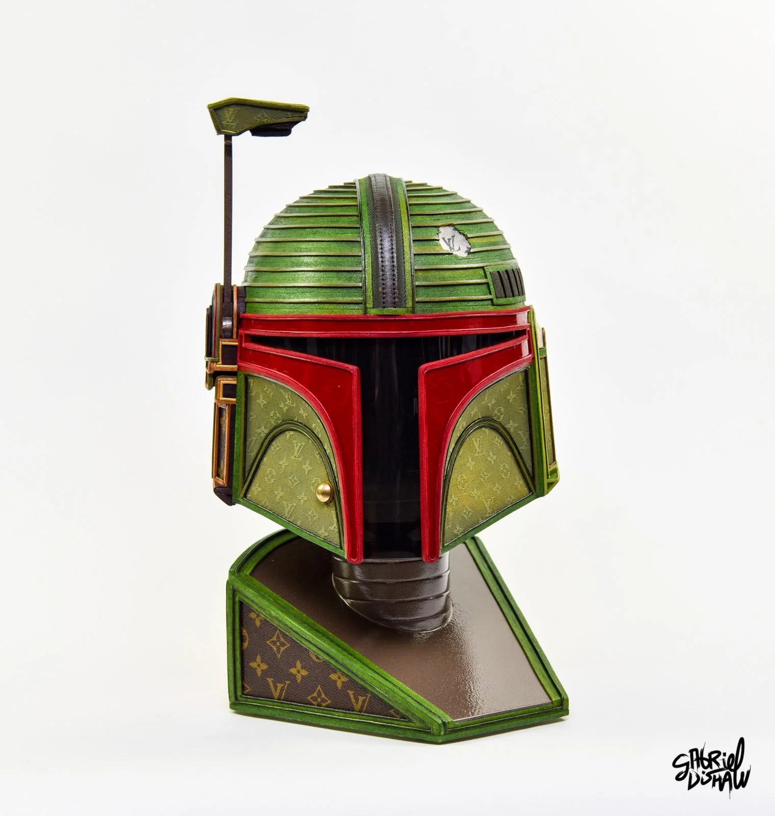 Vuitton Fett Three