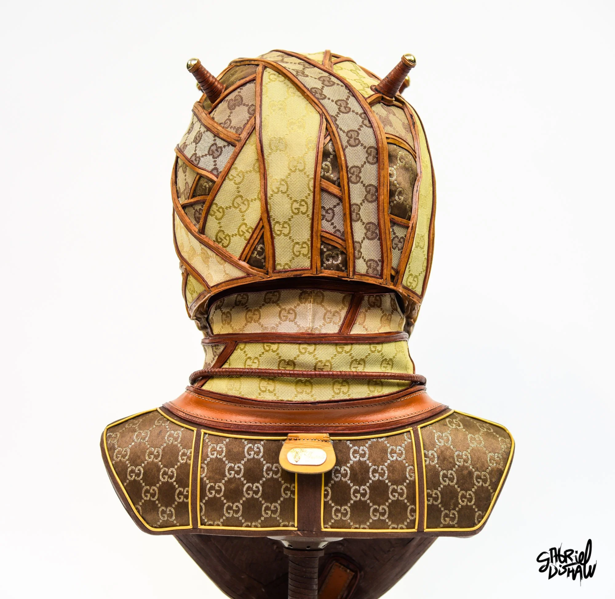Gabriel-dishaw-tusken-couture-tusken-raider-sand-people-luxury-upcycled-cosplay-helmet-art-star-wars-gucci-03.jpg