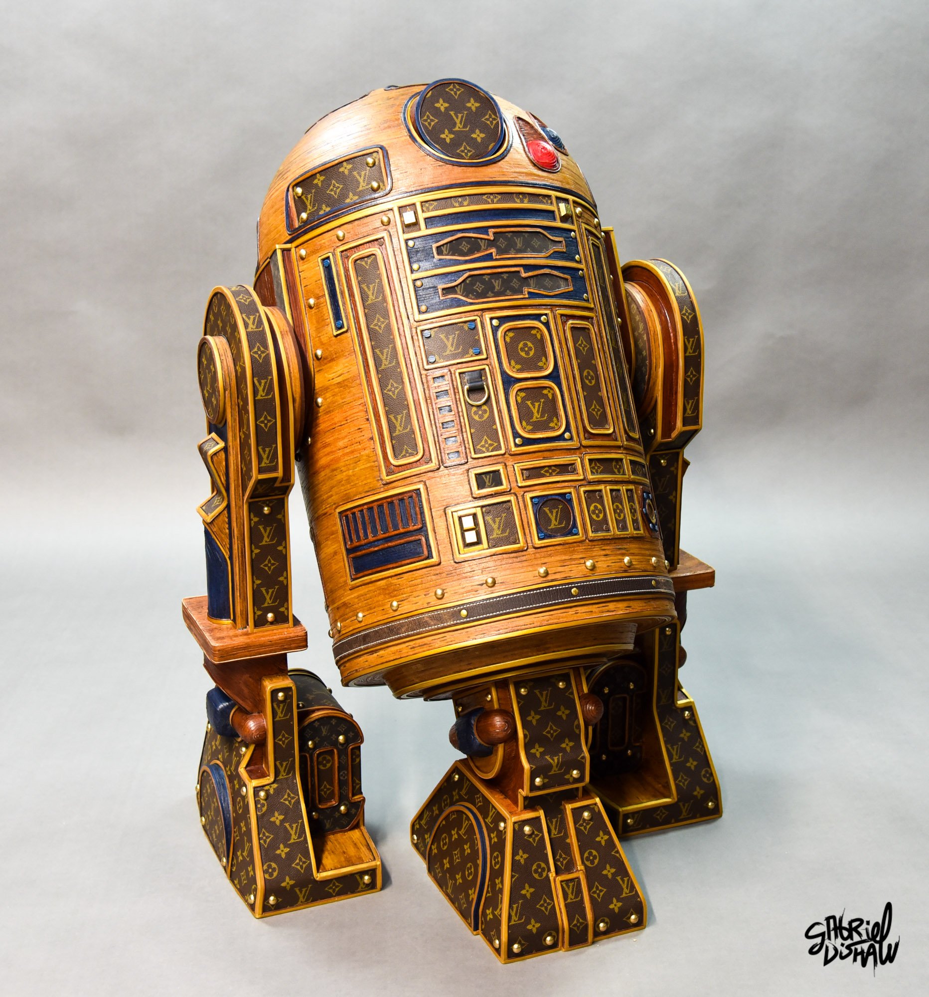 Gabriel-dishaw-r2-deluxe-r2d2-star-wars-luxury-art-droid-upcycled-55.jpg
