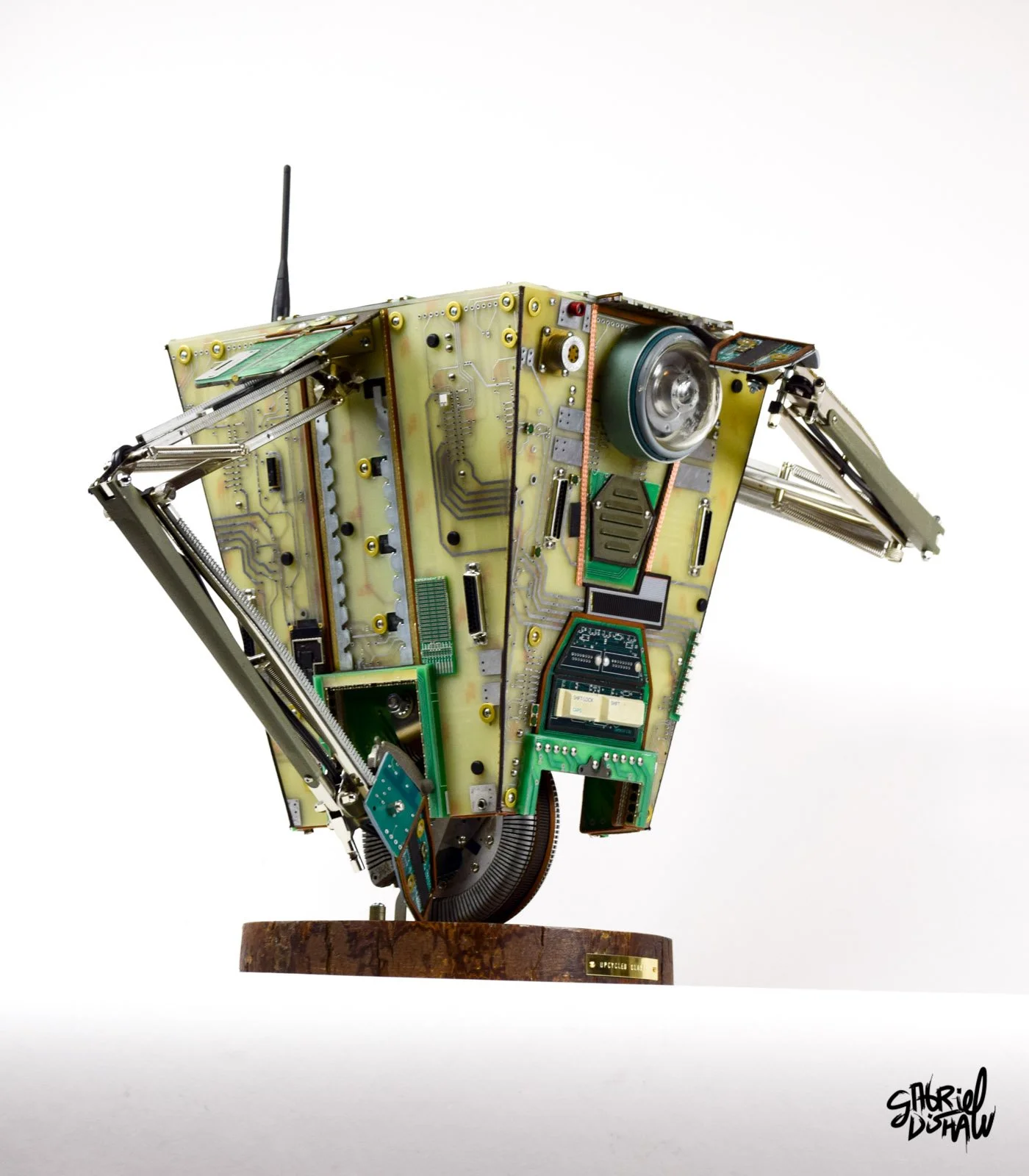 Upcycled Claptrap