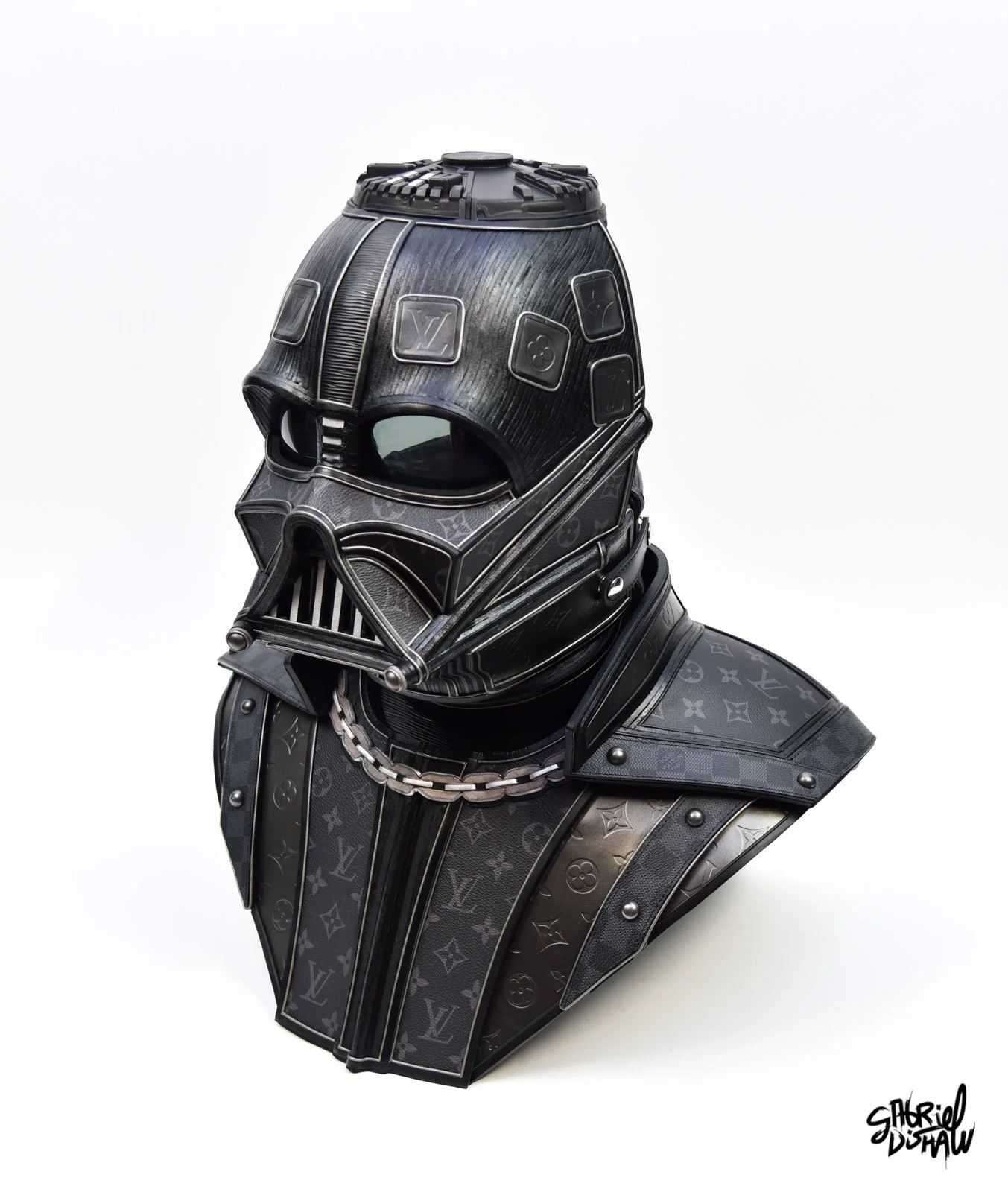 Gabriel-Dishaw-dark-side-couture-shadow-of-the-empire-darth-vader-star-wars-sculpture--58.jpg