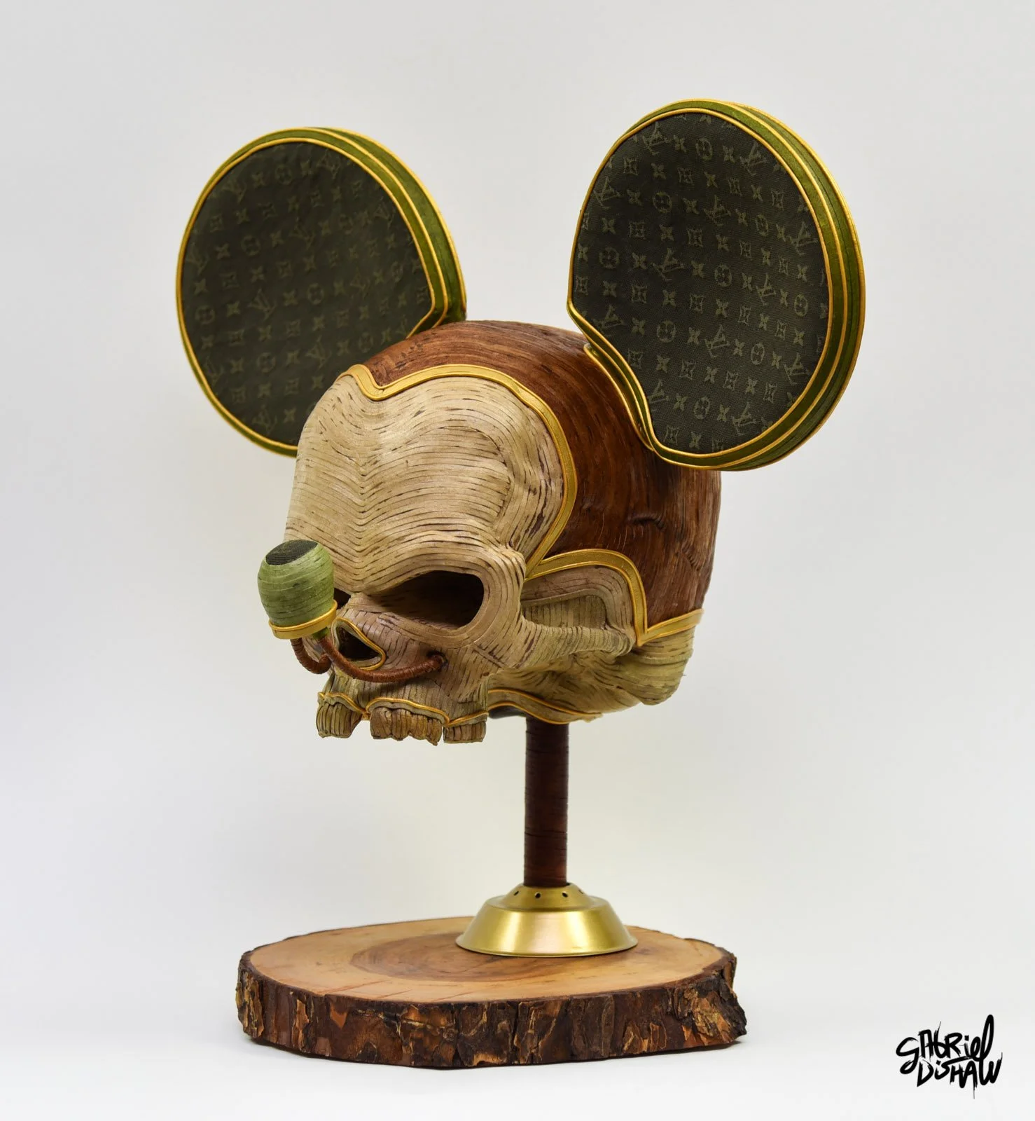 Gabriel-Dishaw-the-minted-mouse-skull-mickey-mouse-art-mashup-luxury-ewaste-upcycled-sculpture--13.jpg