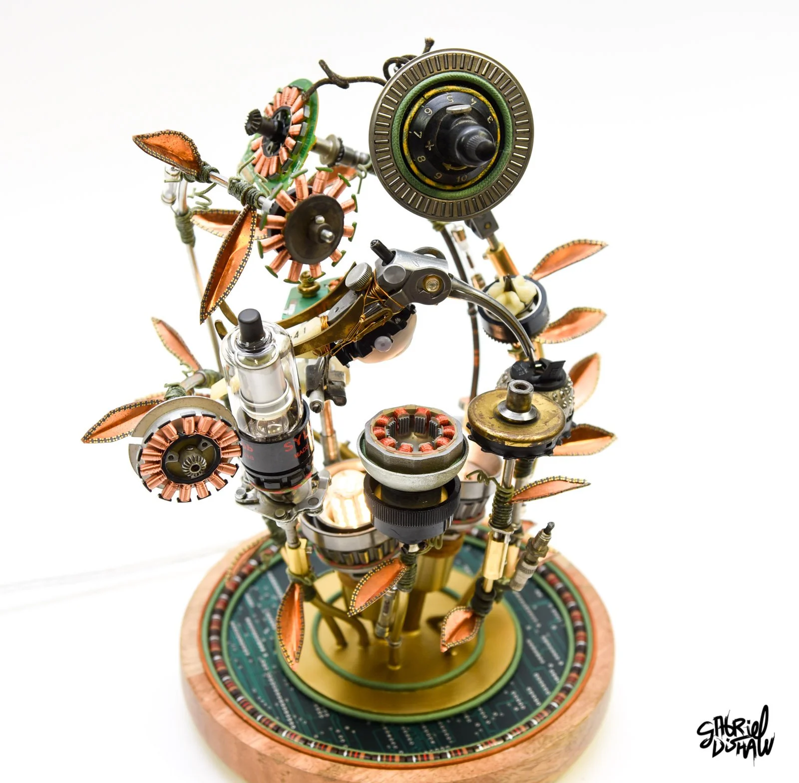 Circuit-garden-flower-upcycled-art-recycled-art-robot-humming-bird-19.jpg