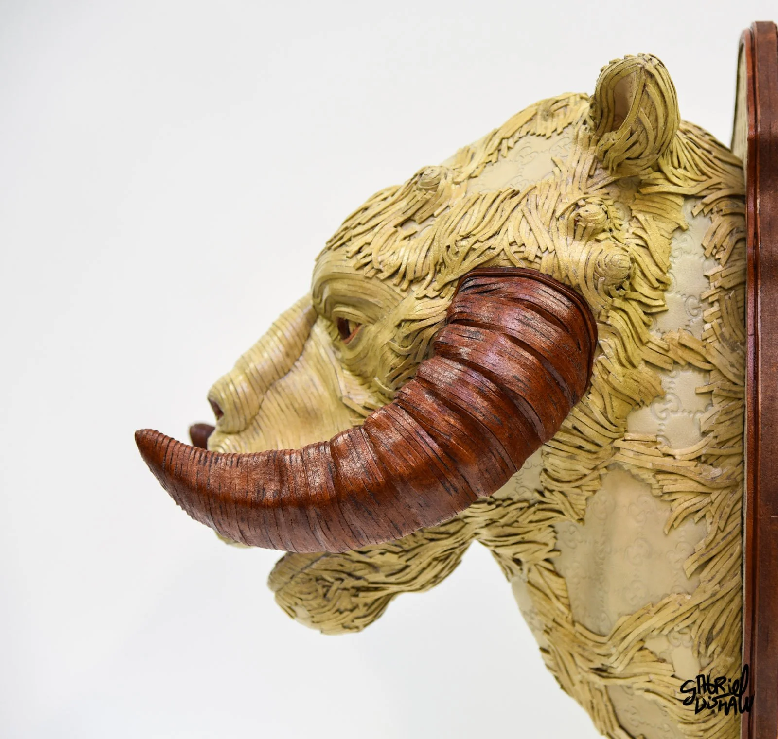 Gabriel-dishaw-tauntucci-tauntaun-star-wars-art-luxury-sculpture-hoth-upcycled-8.jpg