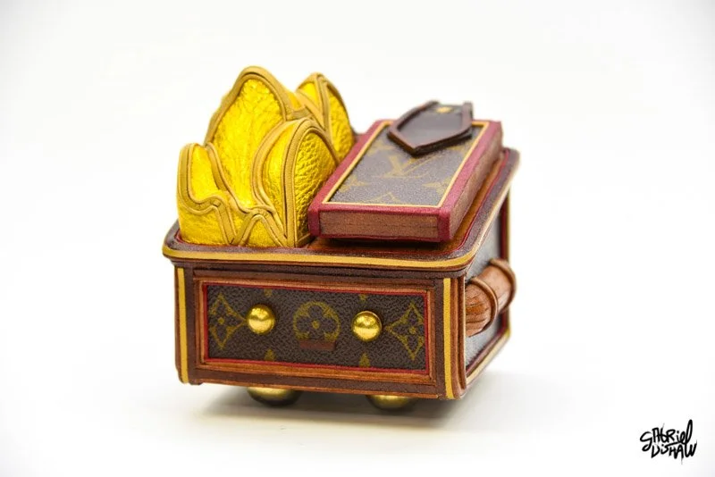 Gabriel-Dishaw-Dumpster-fire-lux-five-pop-art-upcycled-luxury-oversized--01.jpg