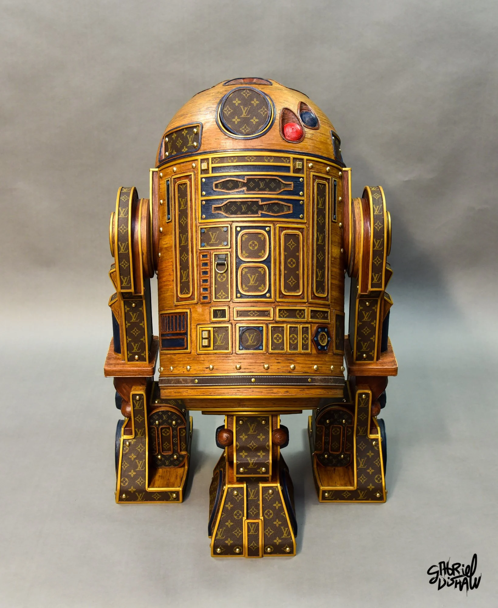 Gabriel-dishaw-r2-deluxe-r2d2-star-wars-luxury-art-droid-upcycled-67.jpg